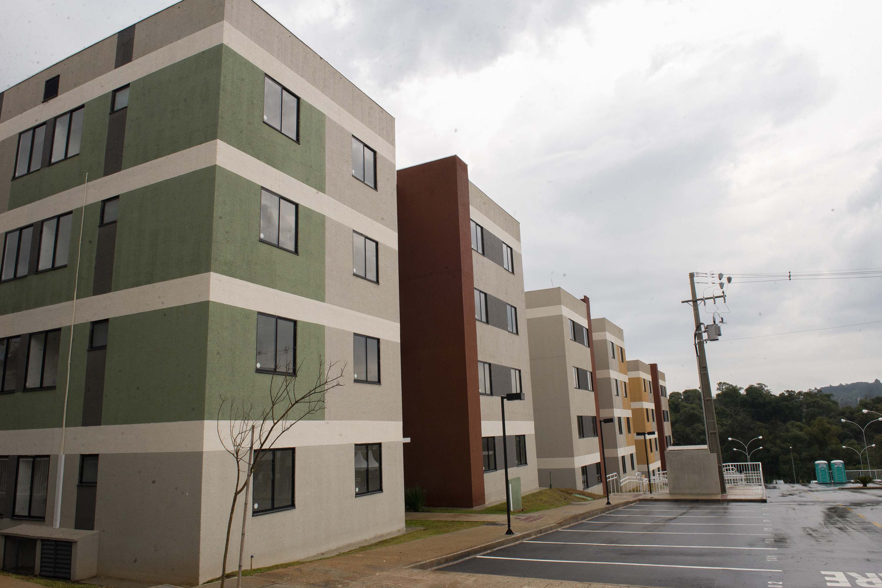 Entrega de apartamentos em Almirante Tamandaré Residencial Porto Tingui II