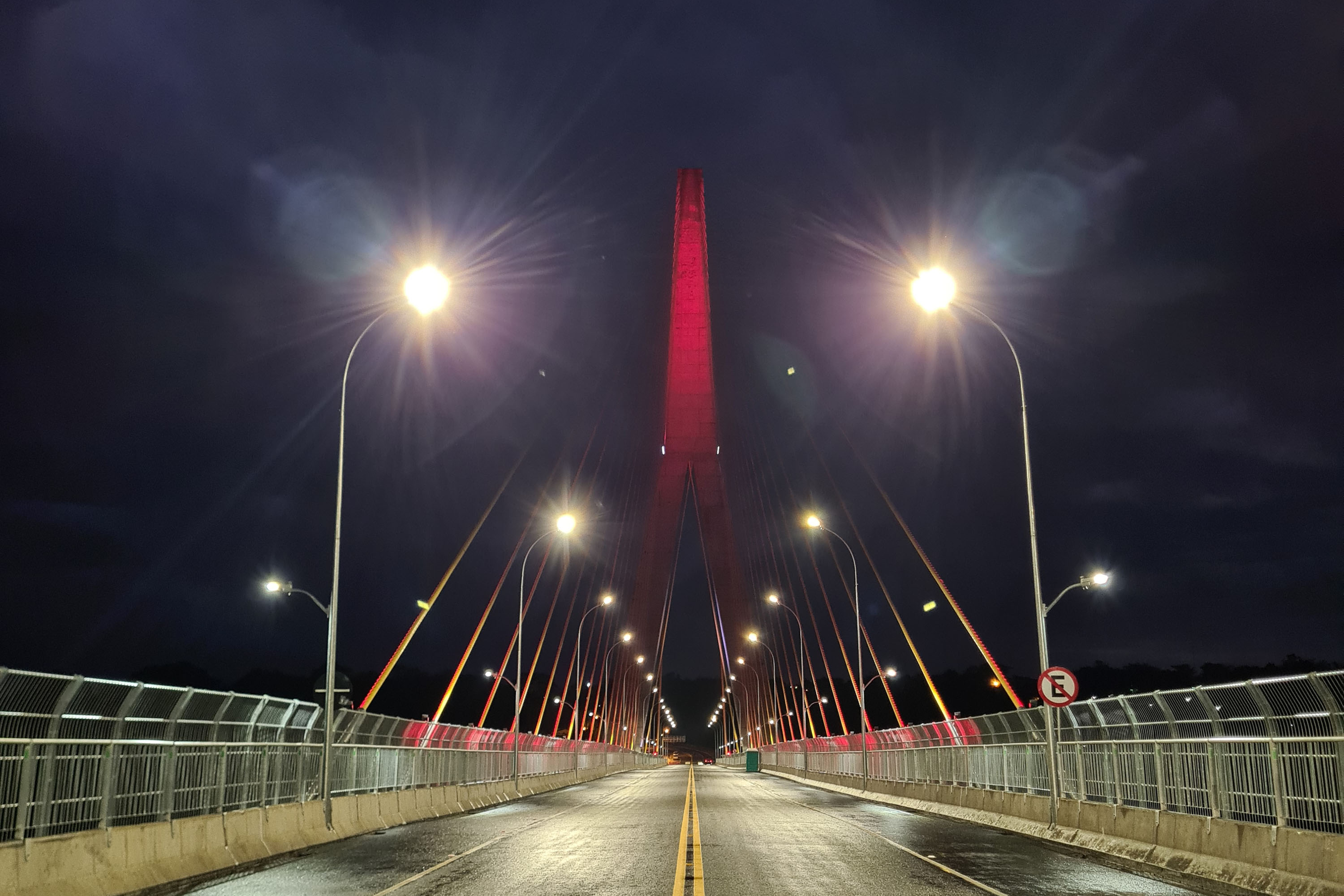 Teste de iluminação cênica marca fim dos trabalhos na Ponte da Integração Brasil