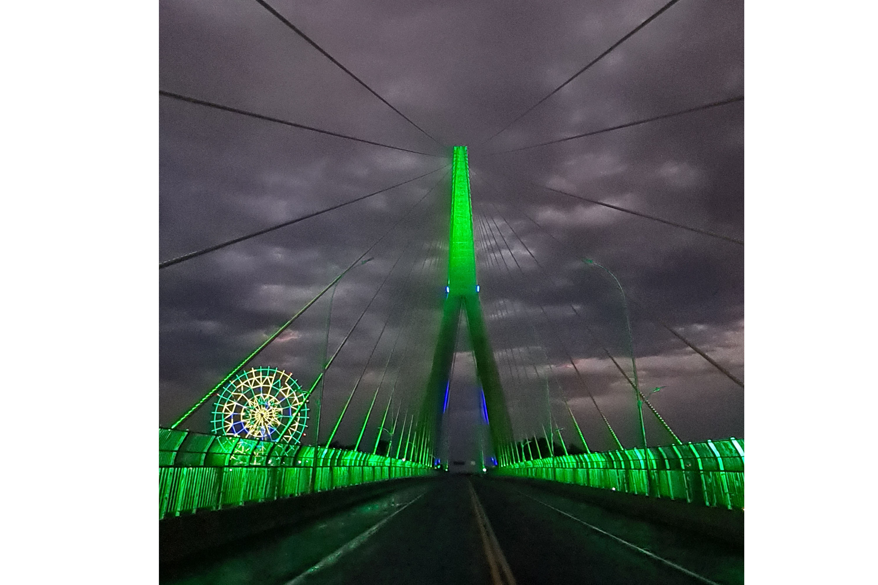Teste de iluminação cênica marca fim dos trabalhos na Ponte da Integração Brasil