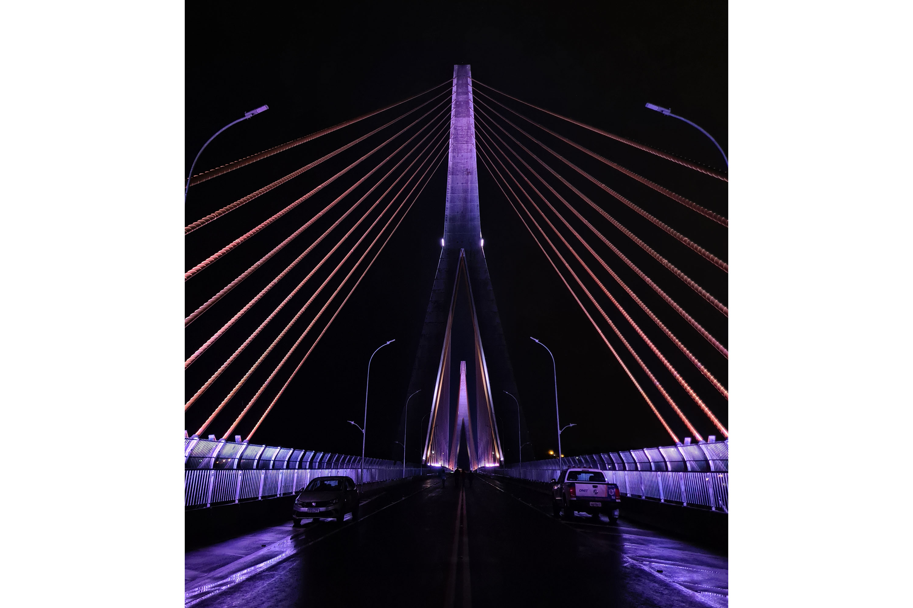 Teste de iluminação cênica marca fim dos trabalhos na Ponte da Integração Brasil