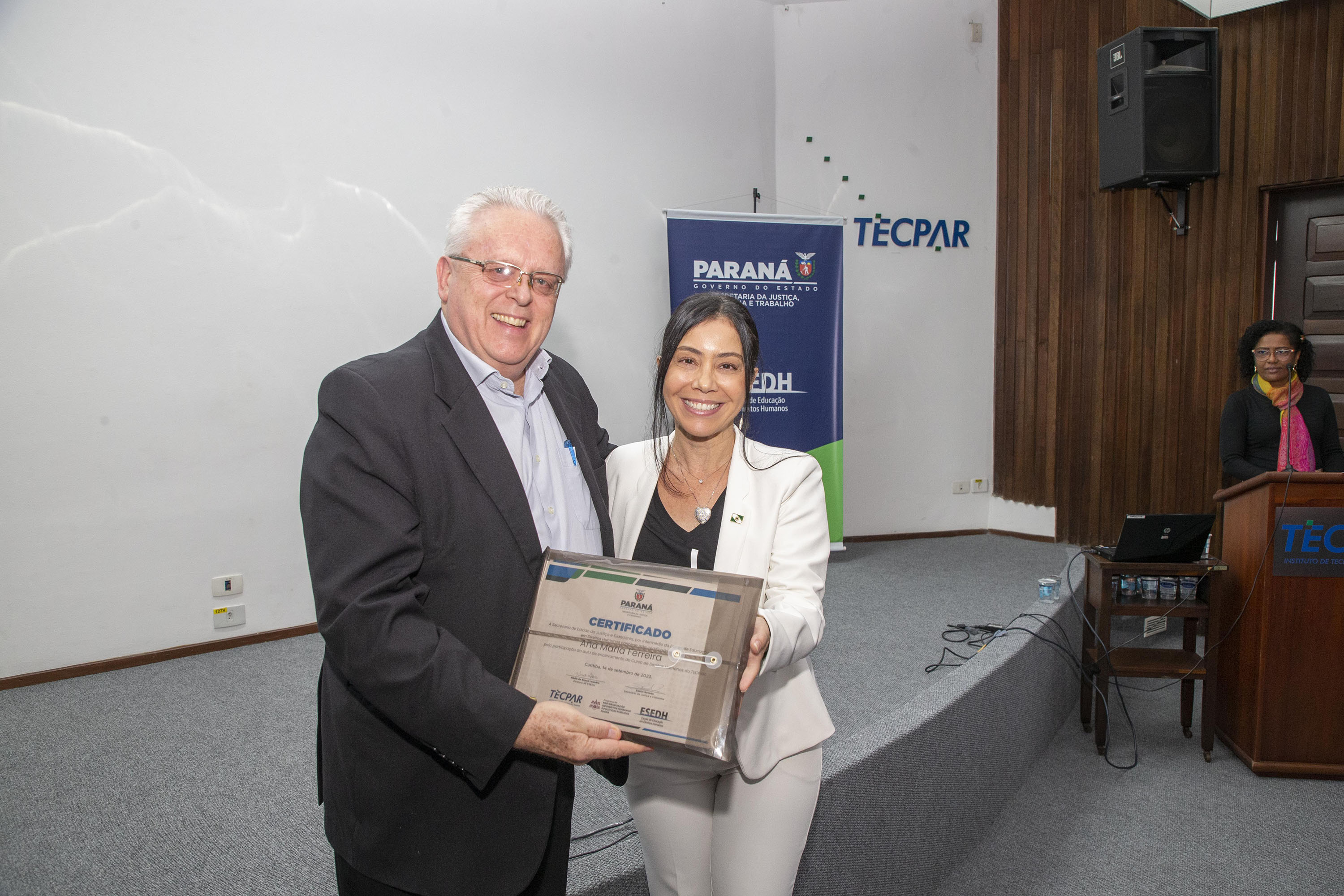 Tecpar capacita 80 colaboradores em Direitos Humanos em curso com Seju