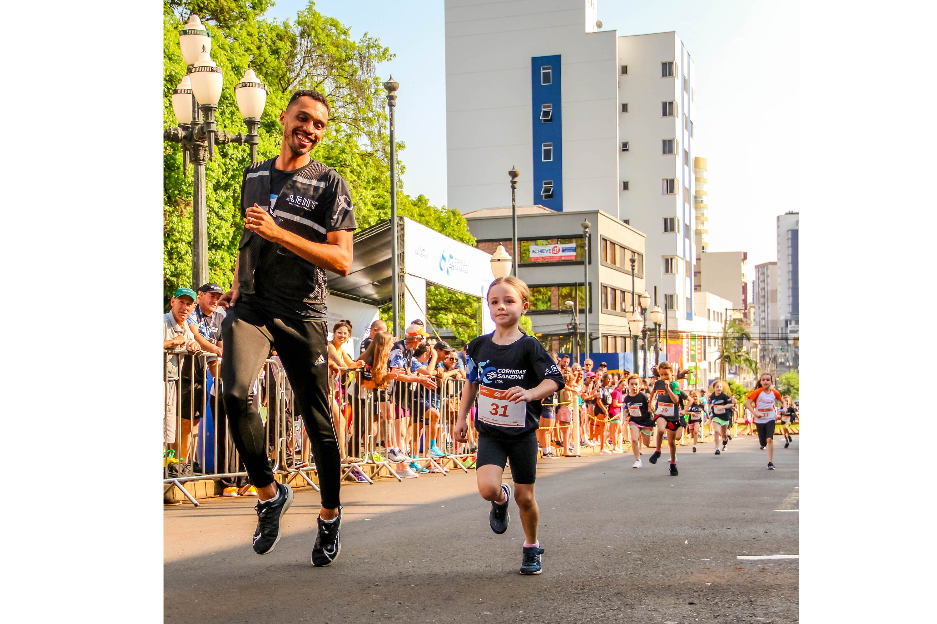 Corrida de Rua pelos 60 anos da Sanepar reúne mais de 750 atletas em Pato Branco