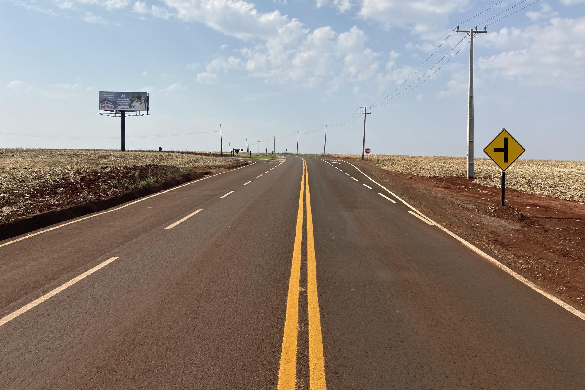 Rodovia entre Doutor Camargo e Floresta tem obras de segurança viária e recuperação de erosão