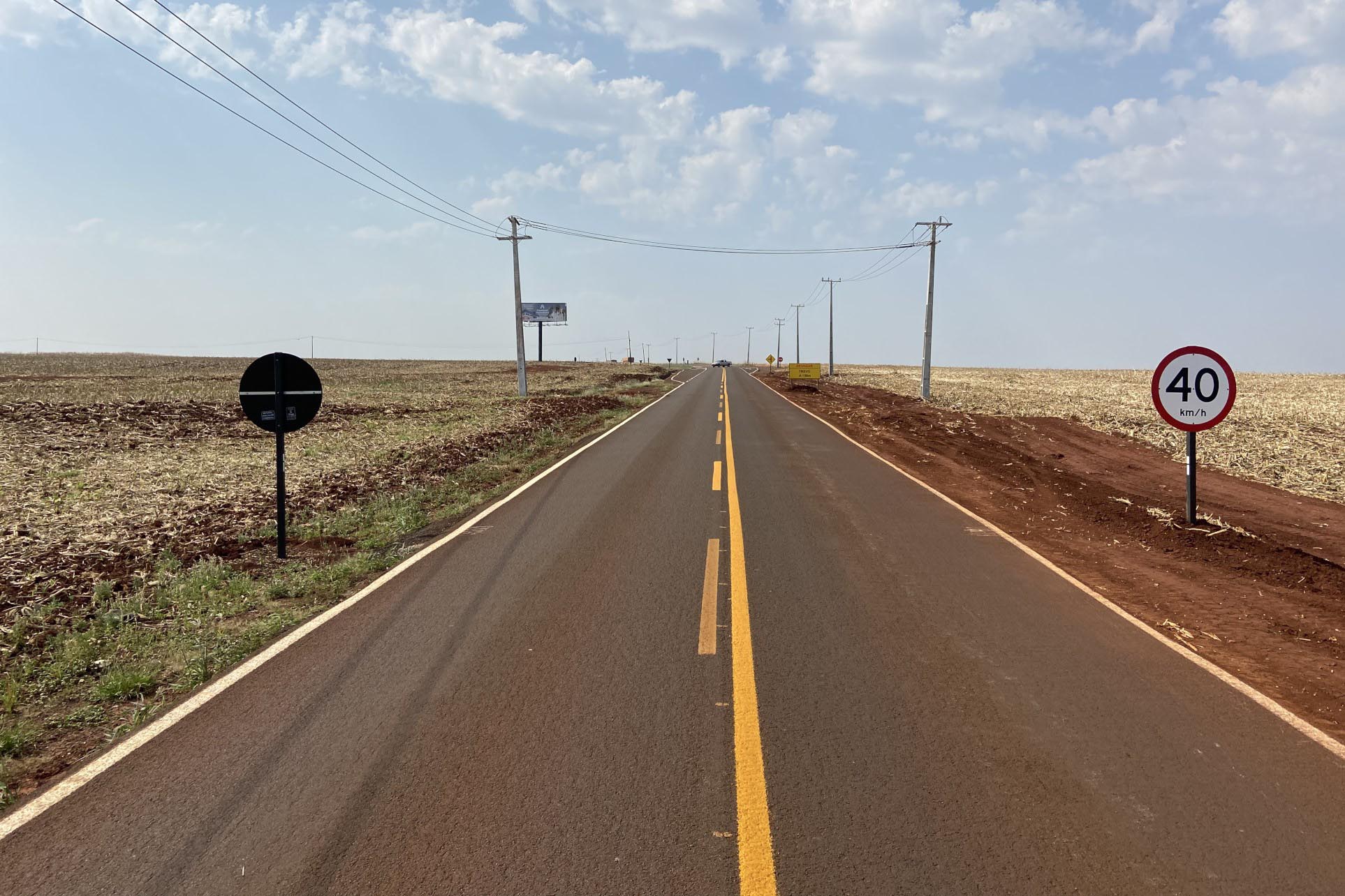 Rodovia entre Doutor Camargo e Floresta tem obras de segurança viária e recuperação de erosão