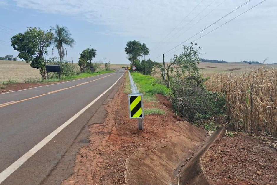 Rodovia entre Doutor Camargo e Floresta tem obras de segurança viária e recuperação de erosão