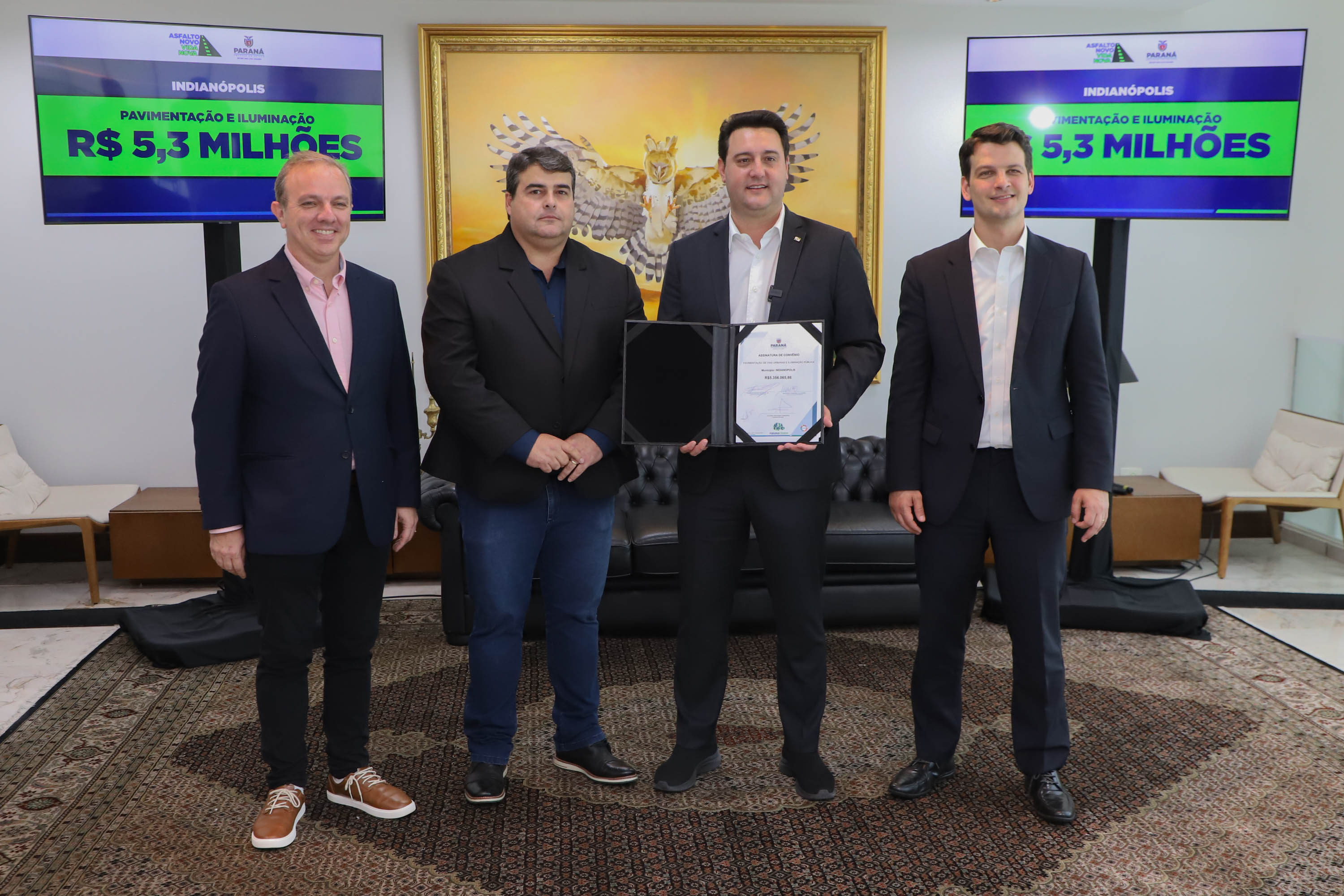 Mais R$ 34,1 milhões foram liberados pelo Governo do Estado para oito municípios pelo programa Asfalto Novo, Vida Nova.  As autorizações para os repasses foram assinadas pelo governador Carlos Massa Ratinho Junior.