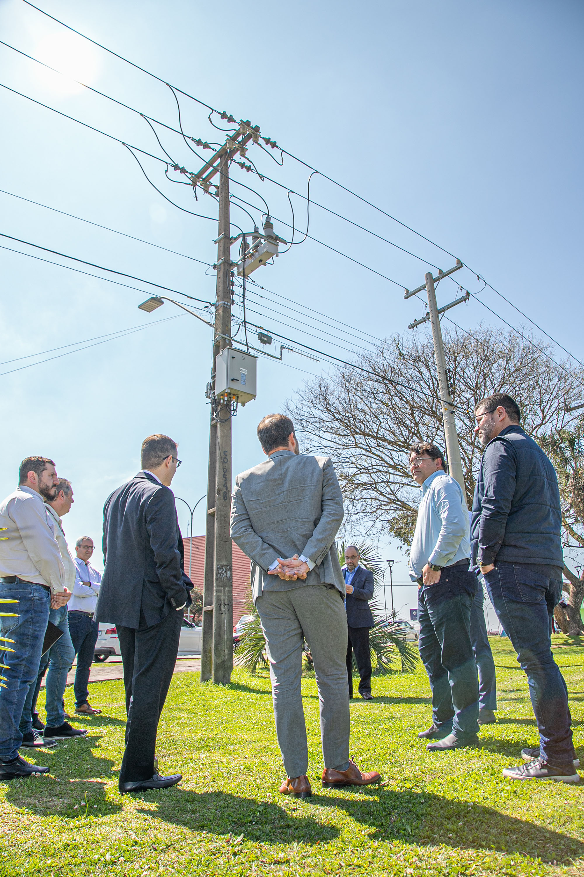 Aneel faz visita técnica especial para conhecer medidores inteligentes da Copel
