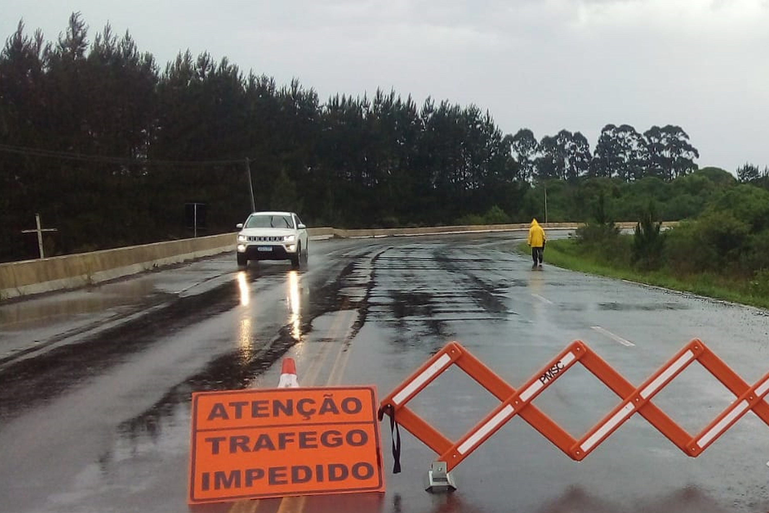 PR-151 Três Barras 