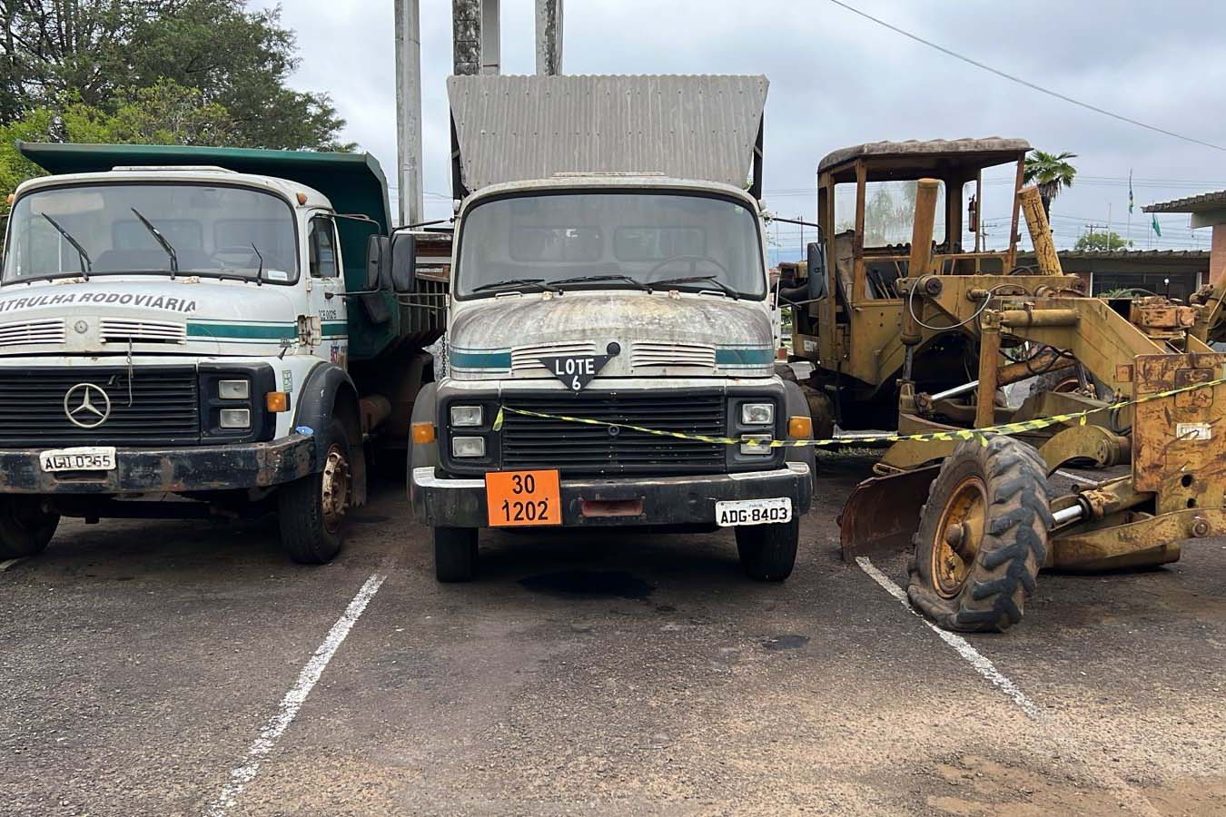 DER/PR amplia prazo de doação de veículos pesados e equipamentos a prefeituras