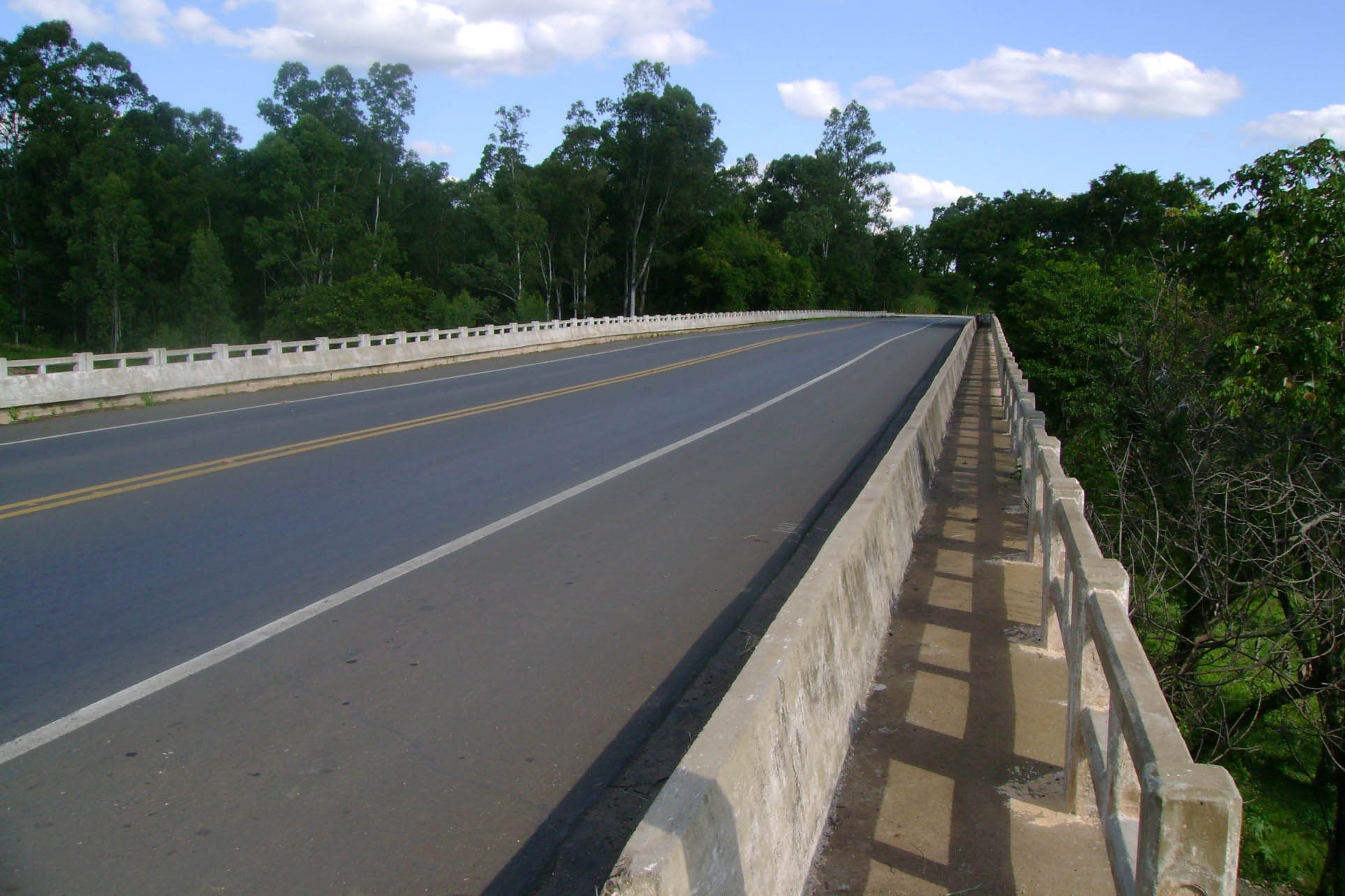 Governo do Paraná assina contrato de R$ 7,6 mi para reforma de pontes no Norte Pioneiro