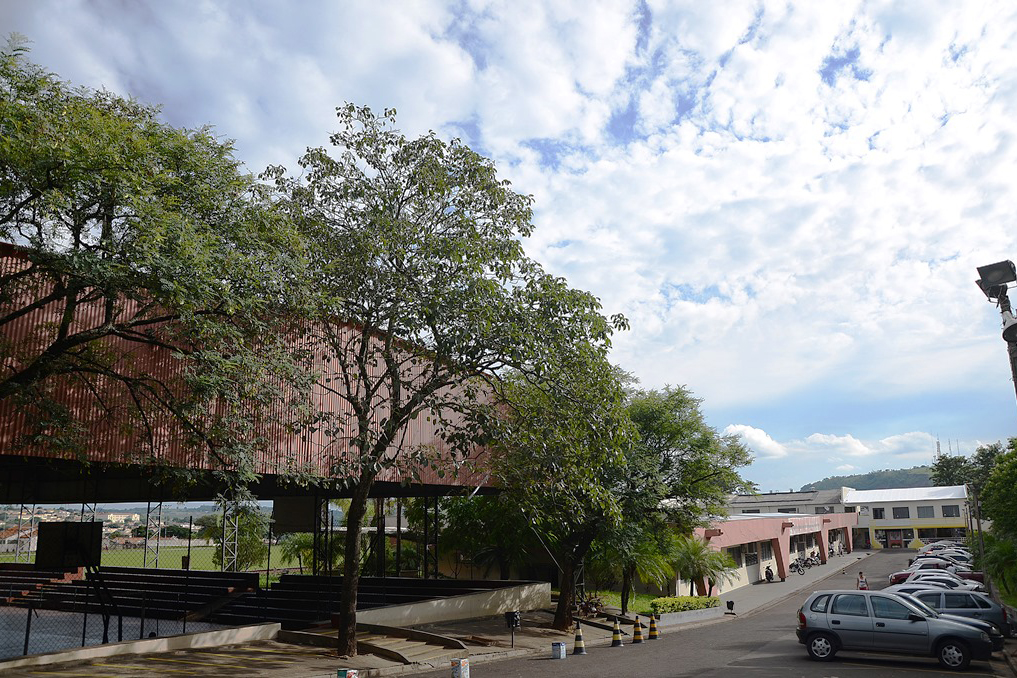 SETI INFRAESTRUTURA NA UENP