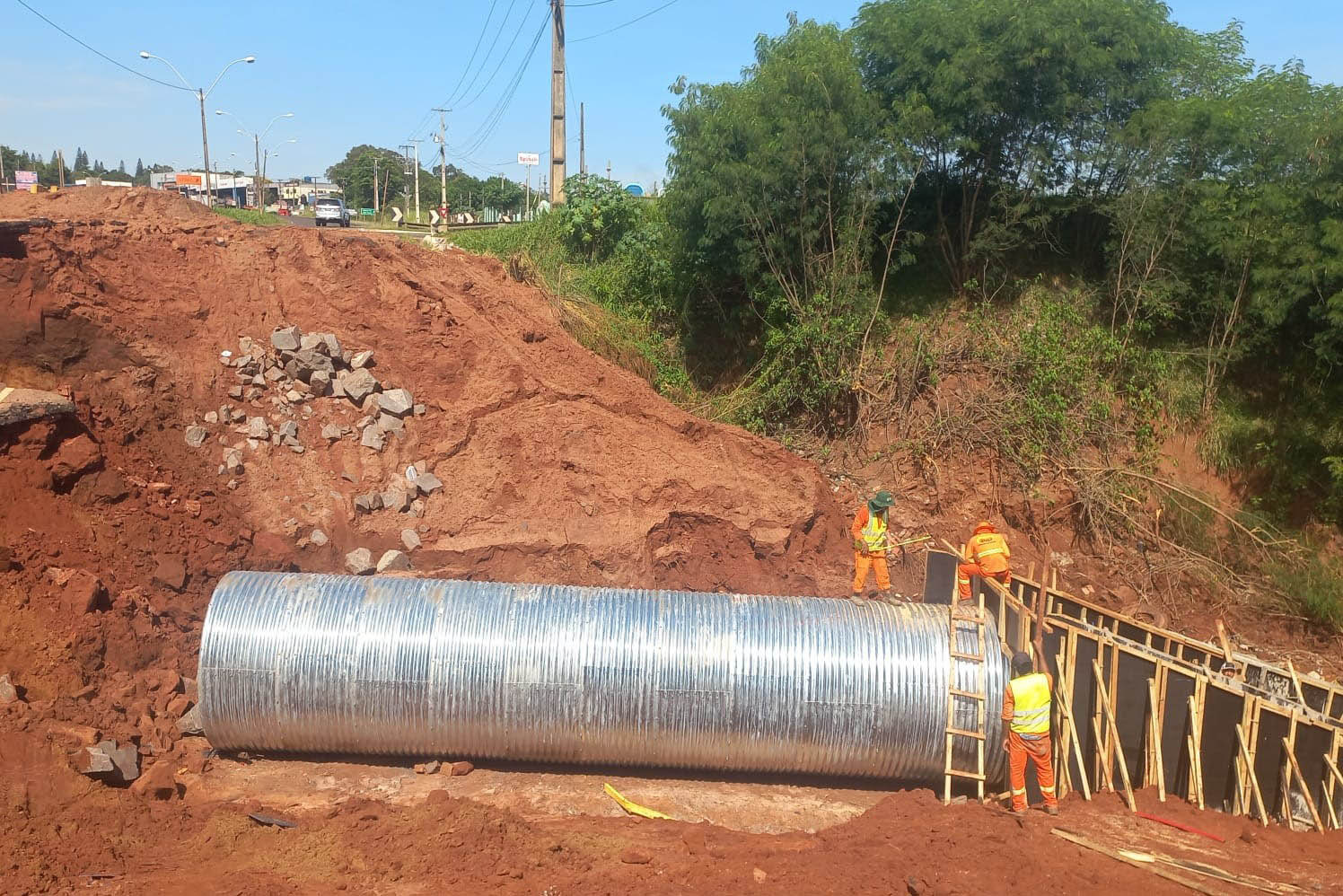 Obra emergencial altera tráfego na PR-323 em Umuarama a partir deste final de semana