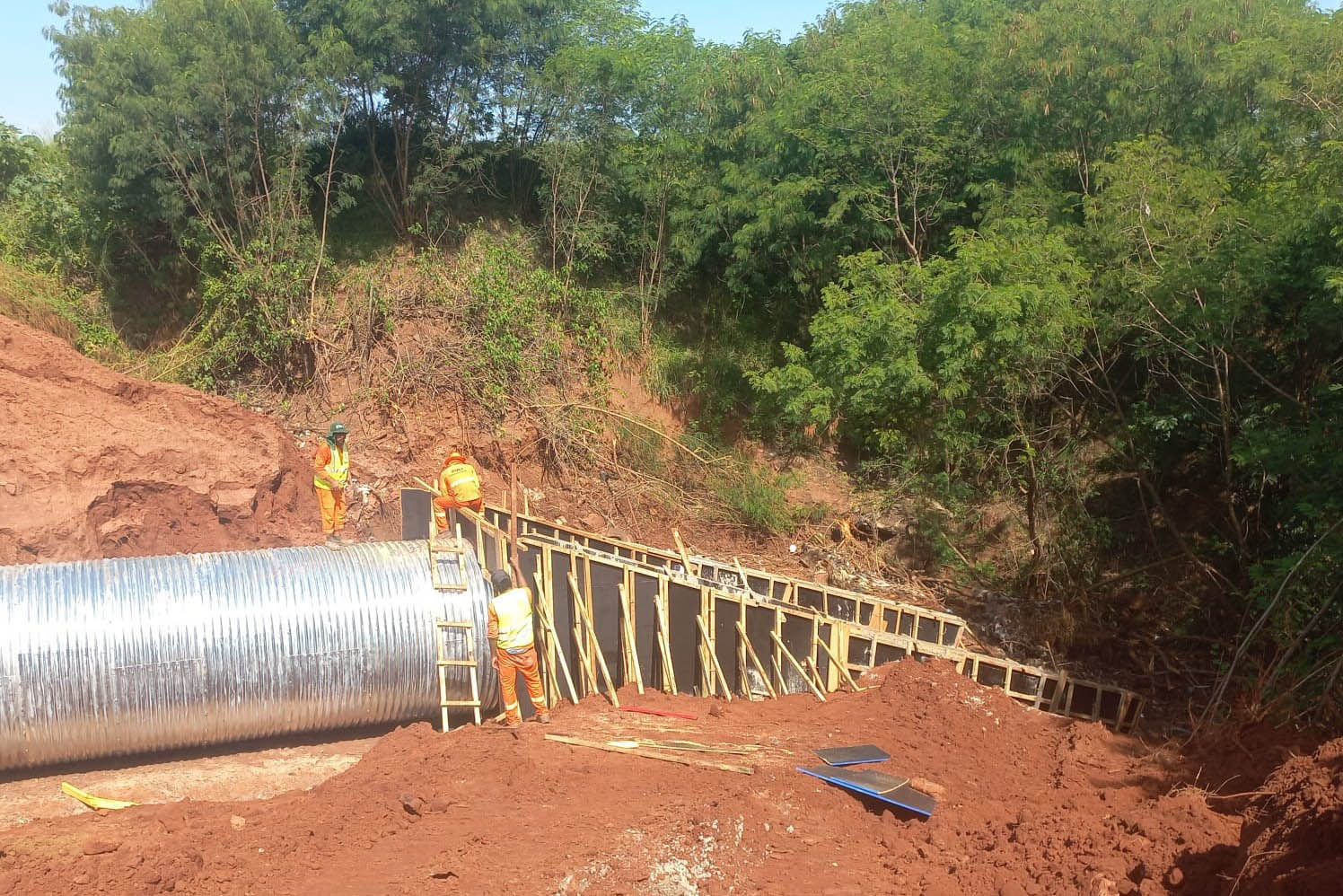 Obra emergencial altera tráfego na PR-323 em Umuarama a partir deste final de semana