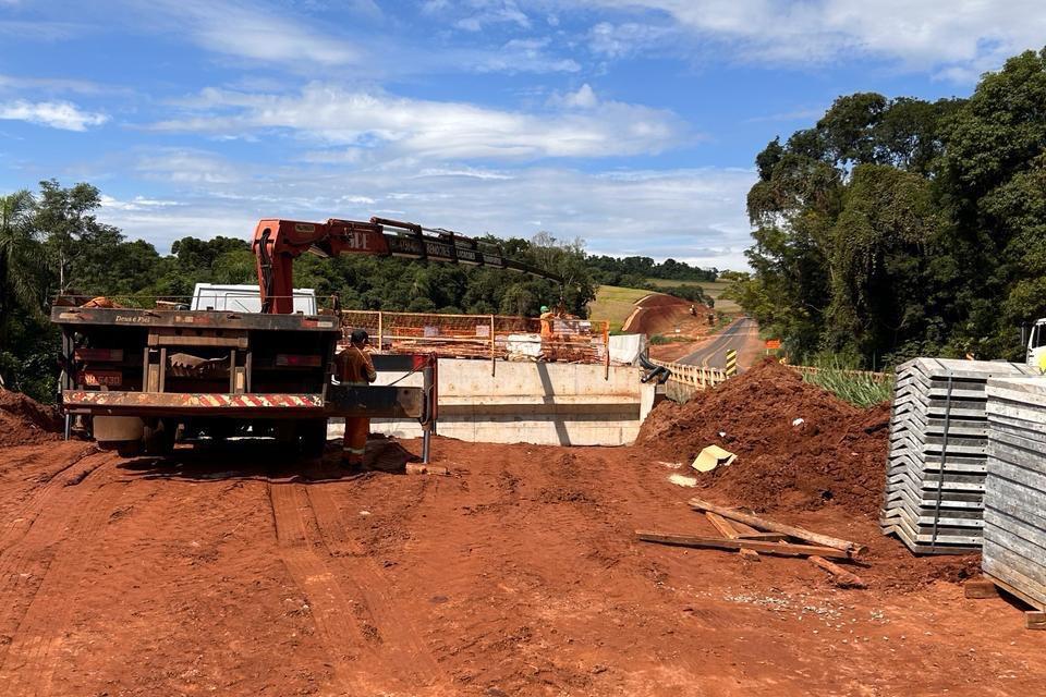 PR-445 Mauá da Serra a Lerroville duplicação