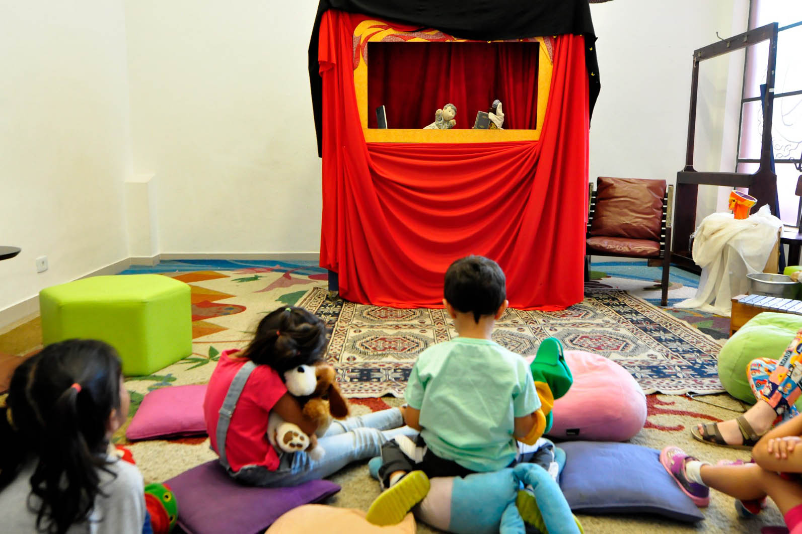 Novas exposições, Magal no Guairão e Festival de Audiovisualidades são os destaques da semana