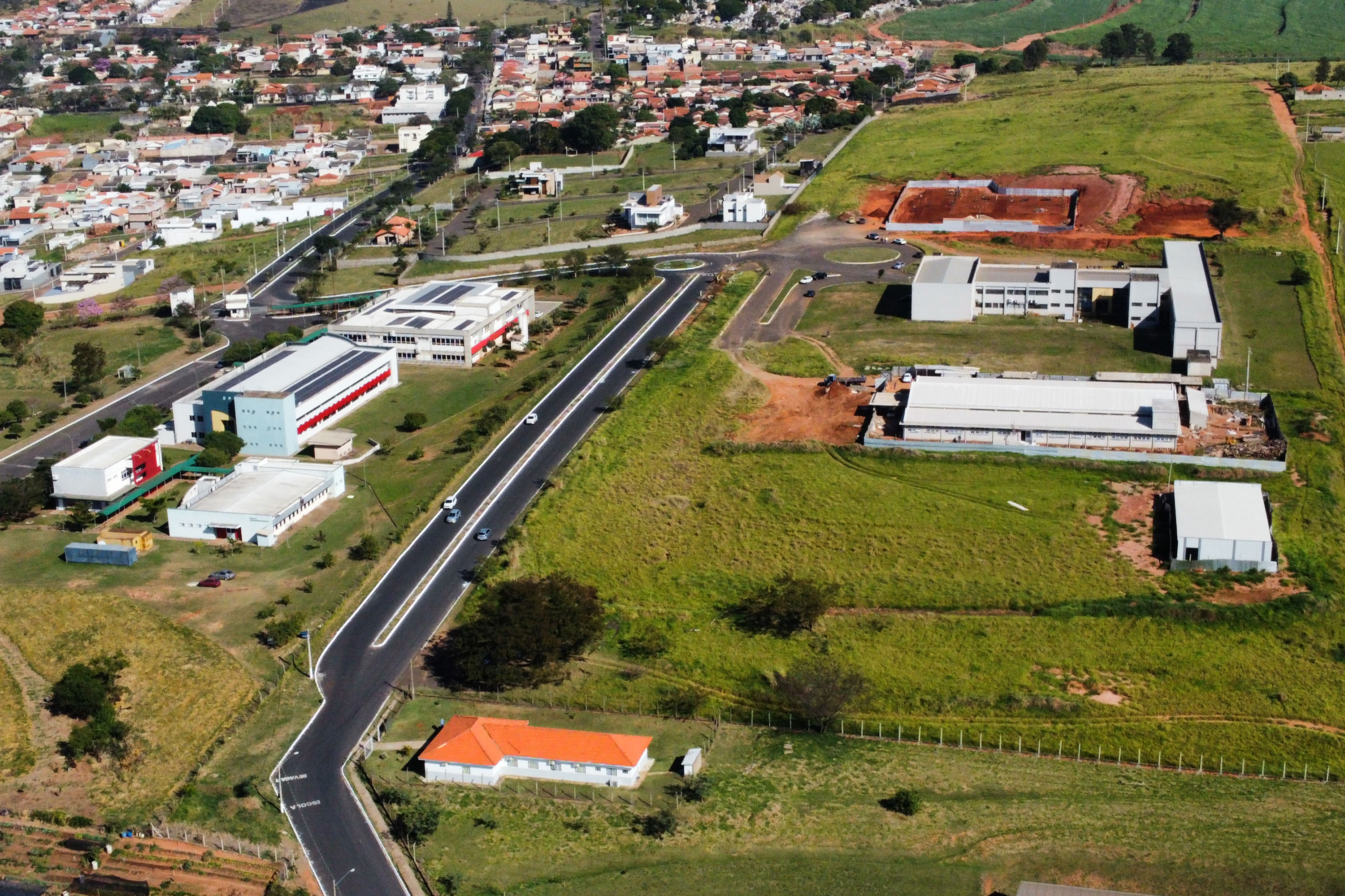 OBRAS JACAREZINHO