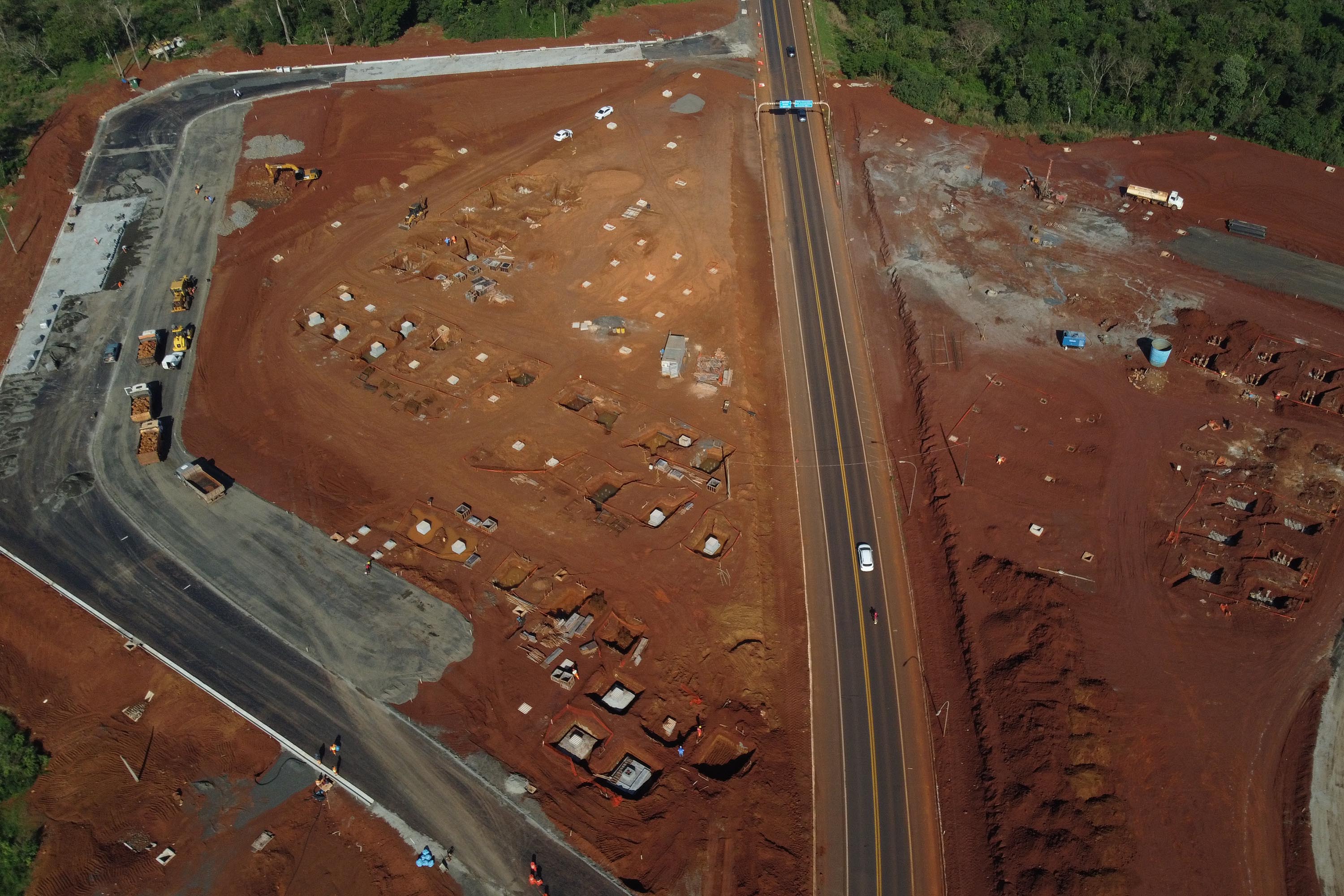 35%: Rodovia Perimetral Leste de Foz do Iguaçu ultrapassa um terço de execução