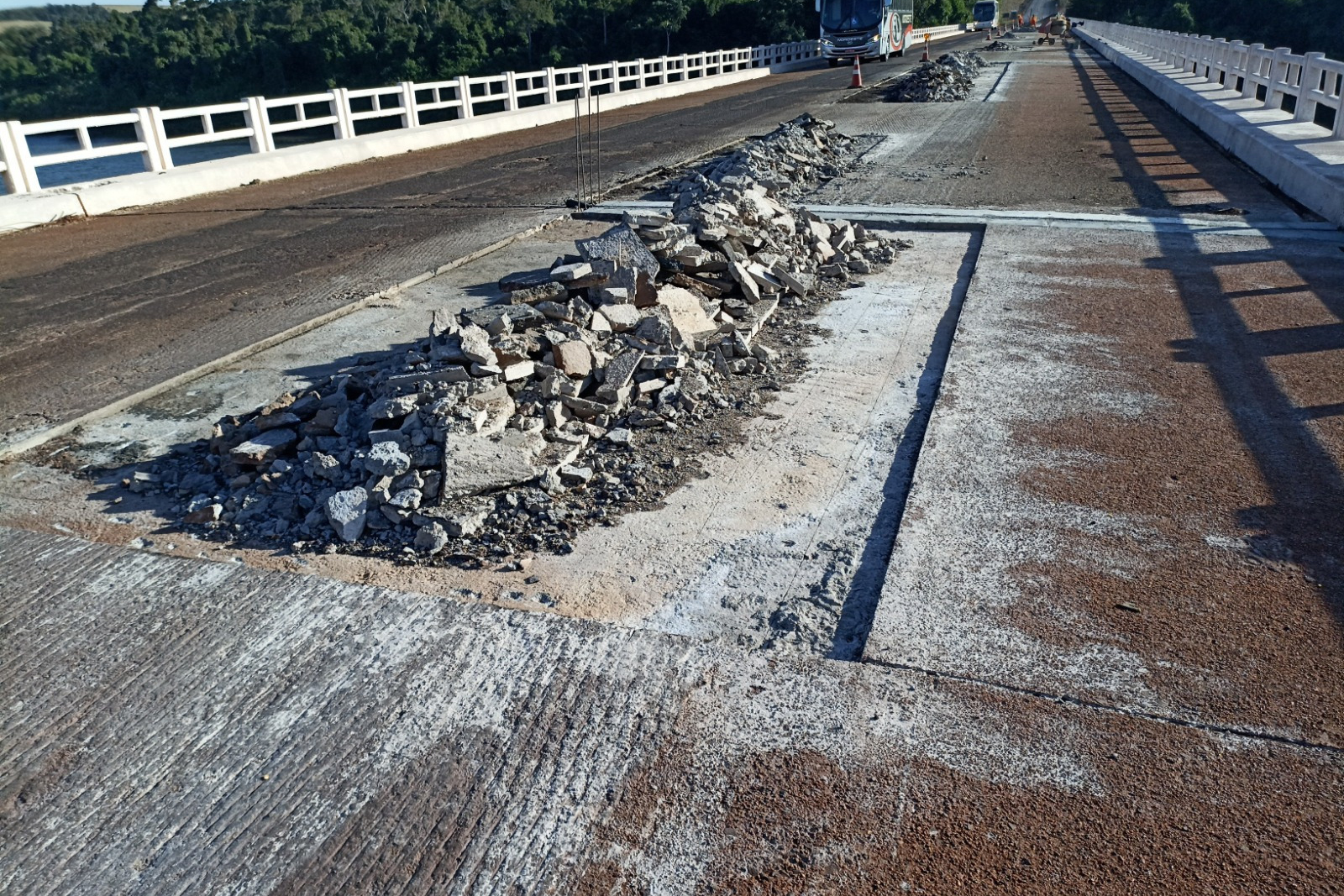 DER PONTE RIO PIQUIRI