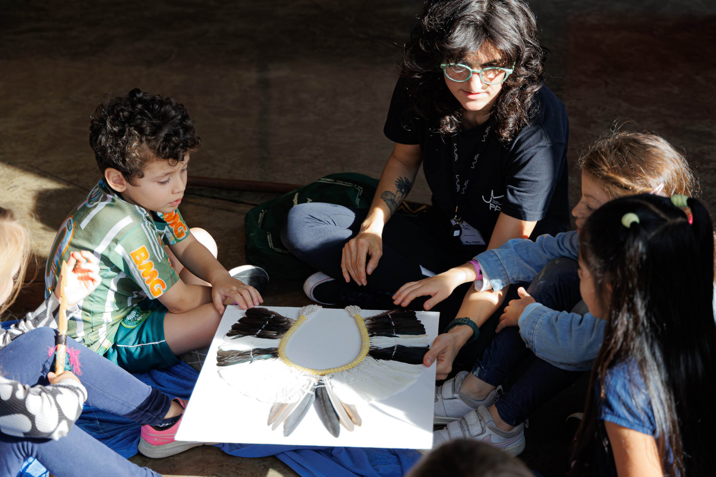 Crianças e adolescentes podem aproveitar programação intensa e  gratuita no Museu Paranaense em julho