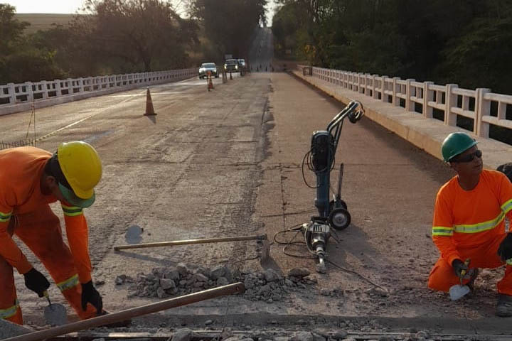 DER/PR reforma pontes entre Quarto Centenário, Formosa do Oeste e Nova Aurora