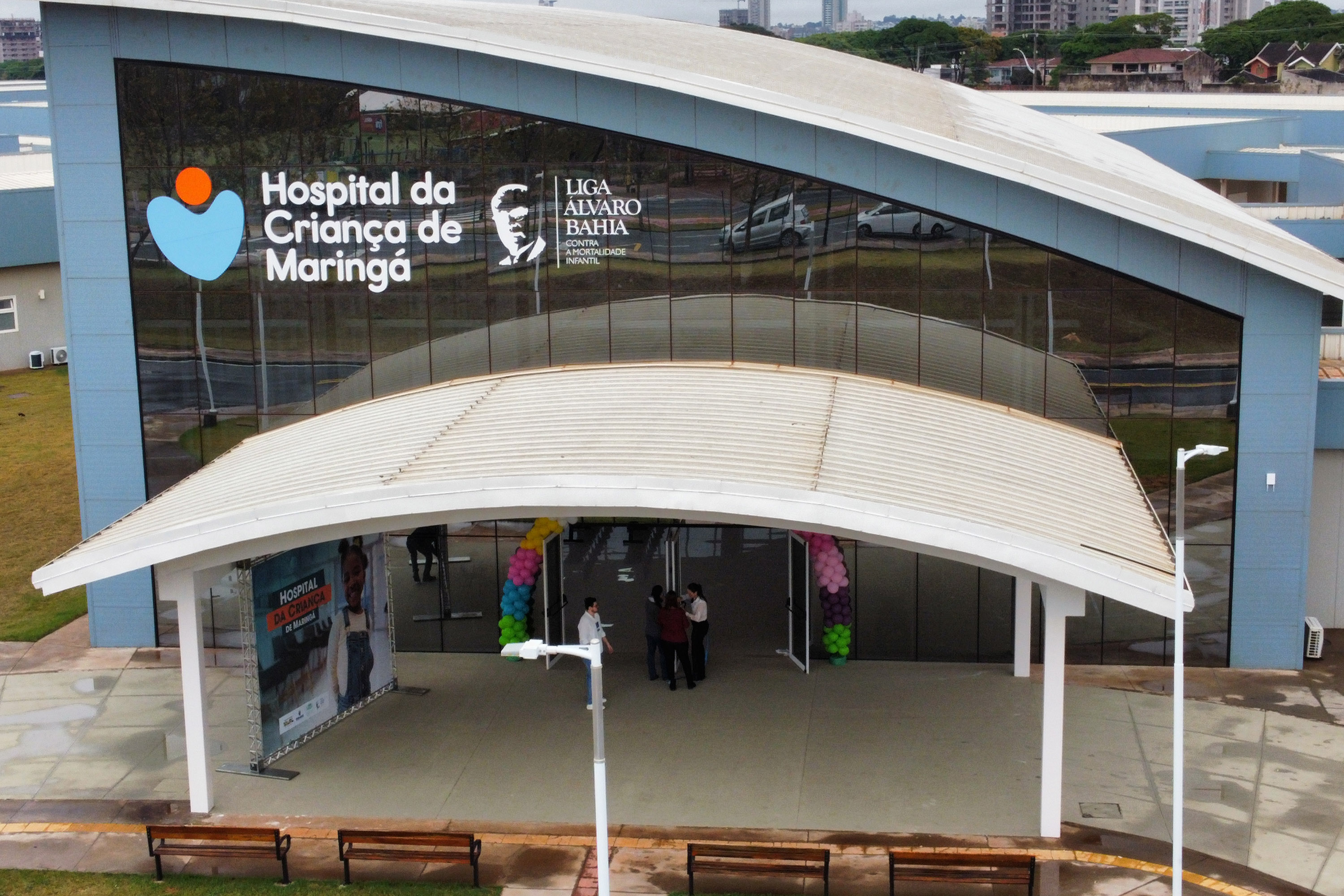 O governador Carlos Massa Ratinho Junior inaugurou nesta segunda-feira (16) o Hospital da Criança Irmã Maria Calista, de Maringá, no Noroeste do Estado.