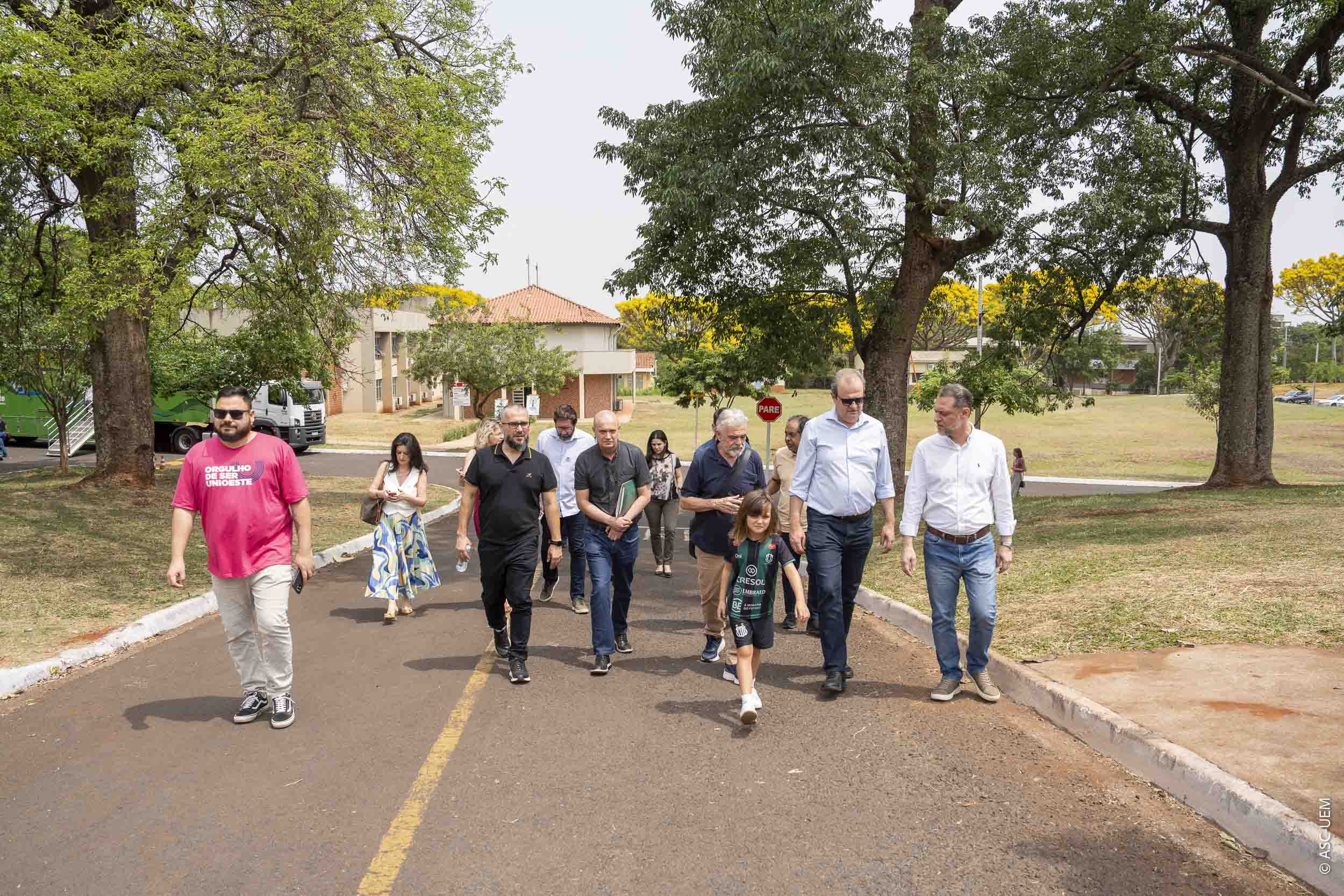 Pavilhão científico encanta visitantes e abre Paraná Faz Ciência na UEM