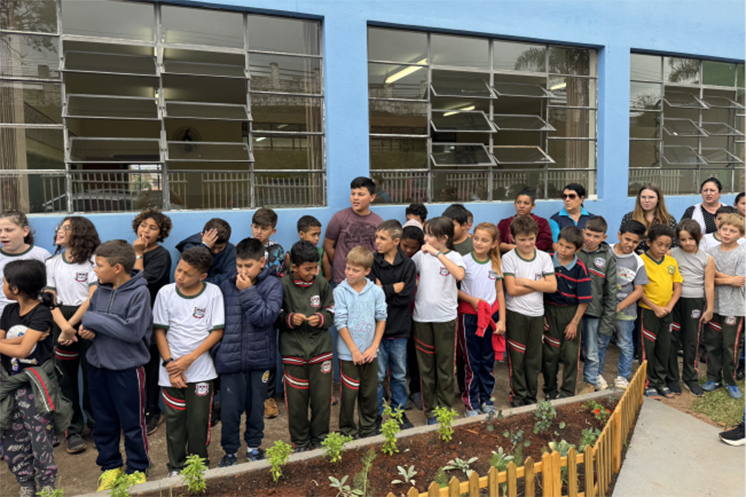 Sanepar inaugura Jardim de Água e Mel em Piraí do Sul