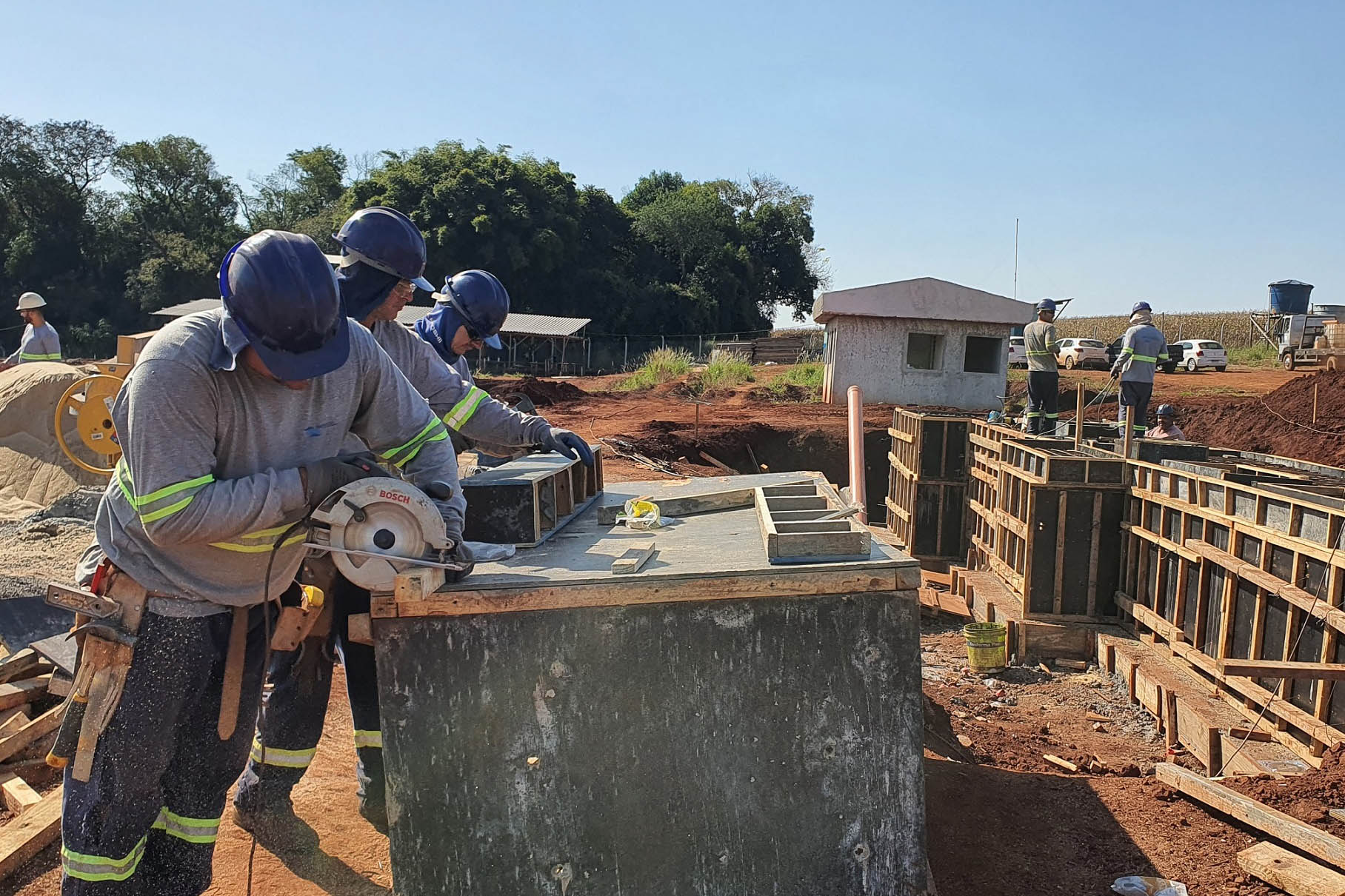 Investimentos e obras da Sanepar melhoram economia e geram empregos no Paraná