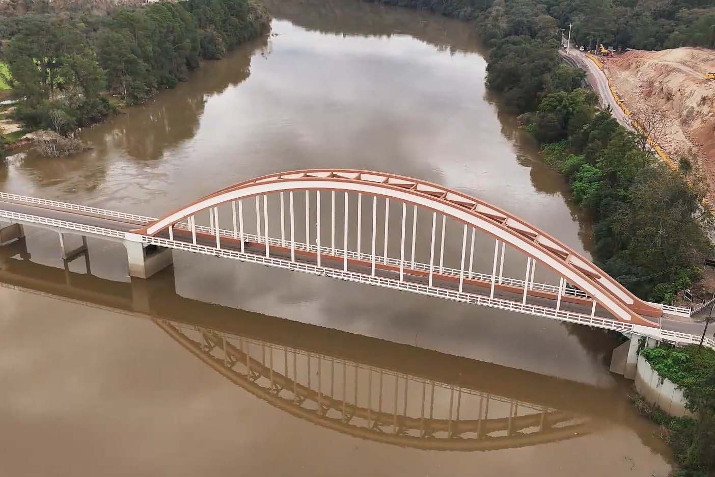 Rodovias da Grande Curitiba, Sul, Centro-Sul e Litoral tem mais de R$ 900 mi de investimentos