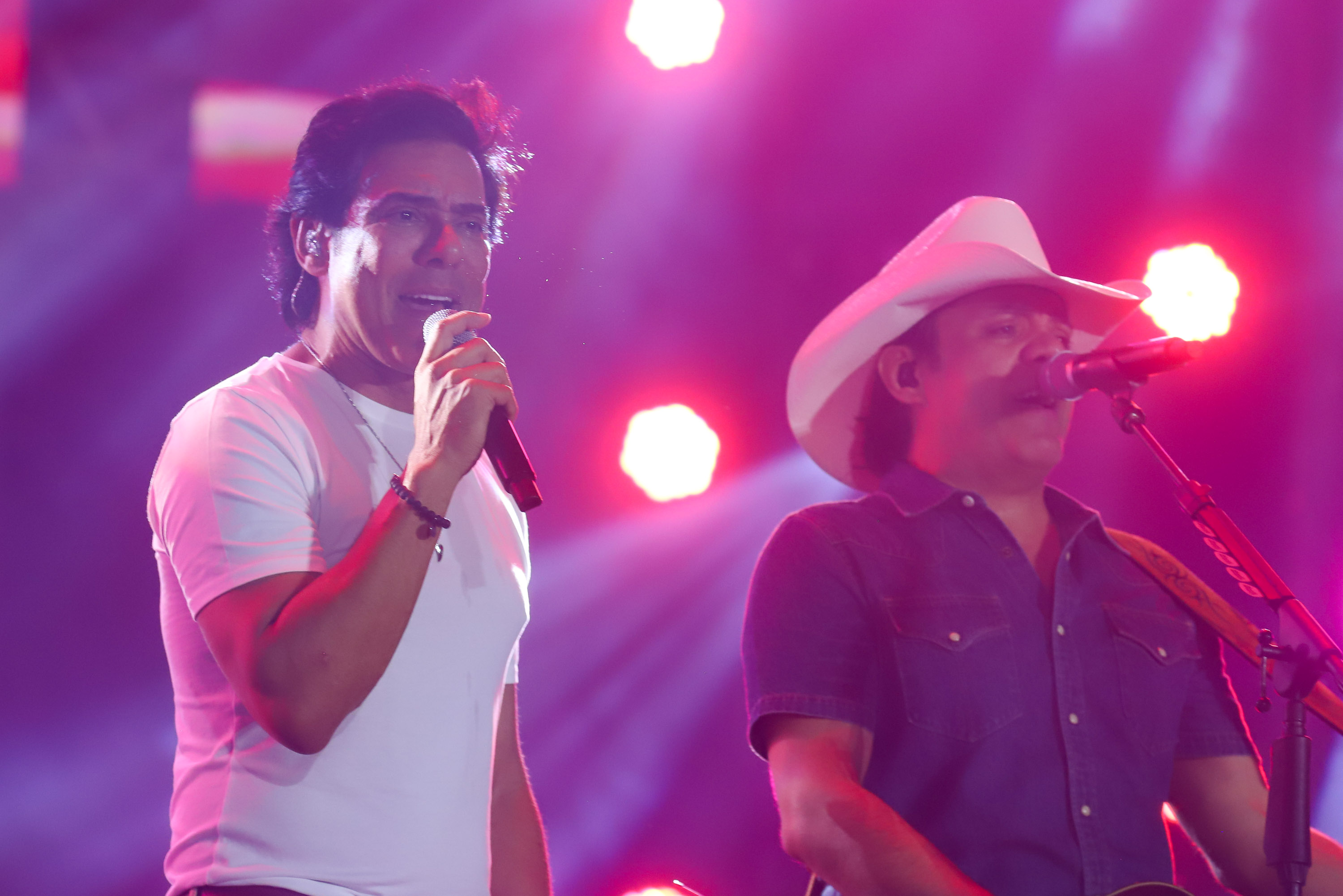 Guilherme  e Santiago