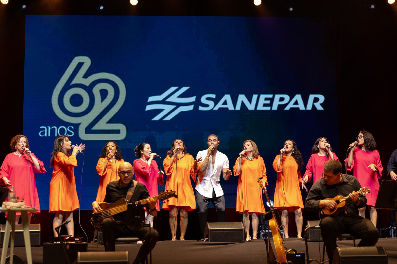 CORAL SANEPAR COMEMORAÇÃO 62 ANOS