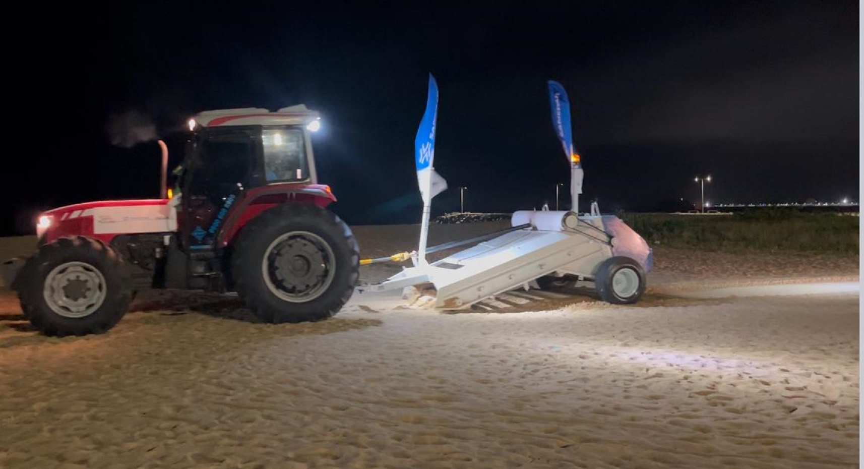 Sanepar recolhe mais de 48 toneladas de lixo no litoral do Estado em apenas 6 dias