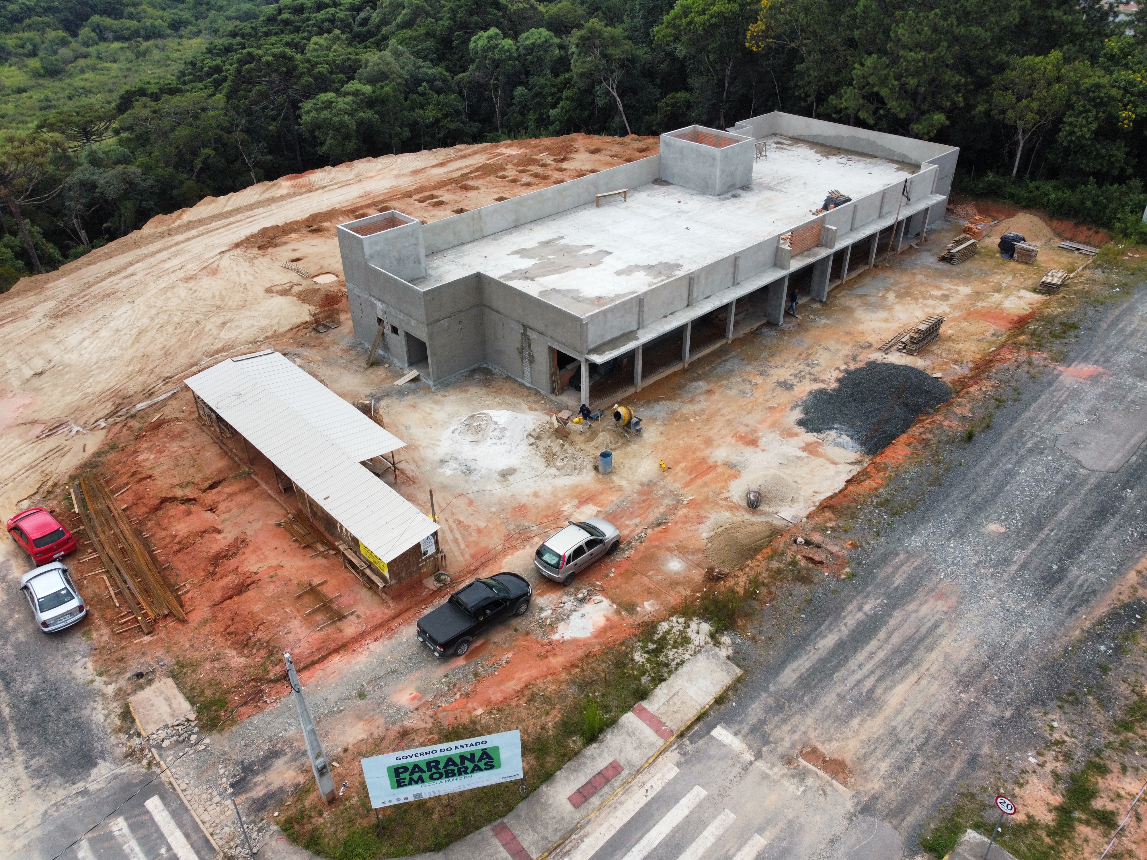 -Escola, estradas e pavimentações: Estado tem mais de R$ 29,5 milhões em obras em execução em Piên