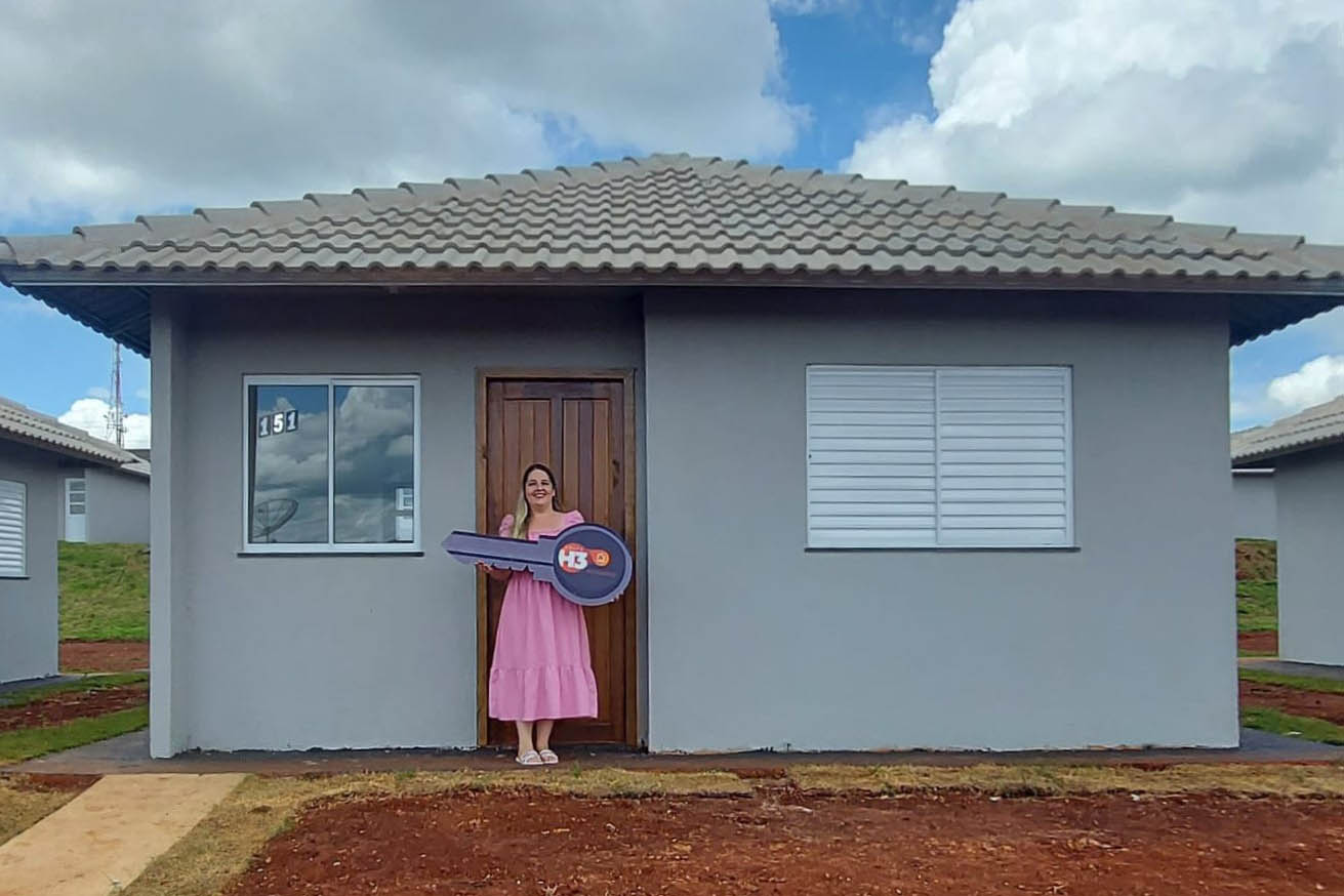 COHAPAR - Fotos das casas entregues em Sta Cruz de Monte Castelo