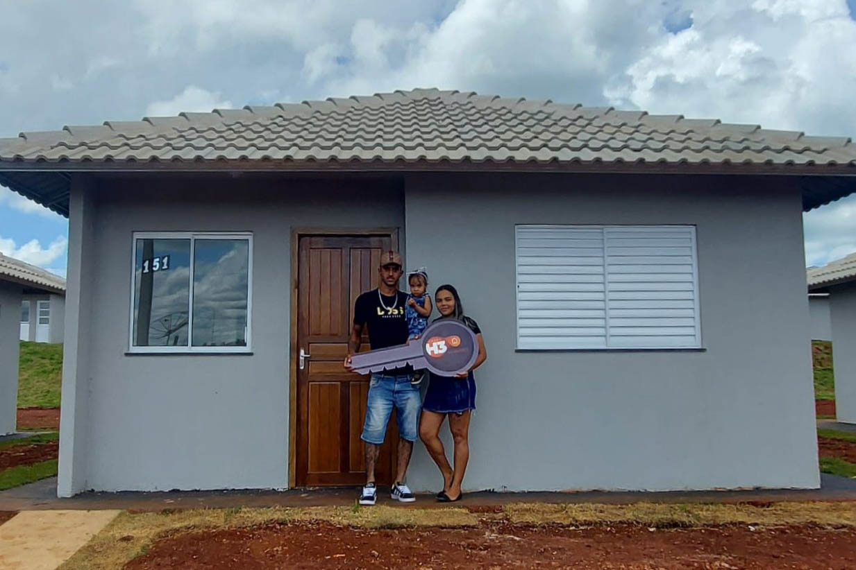 COHAPAR - Fotos das casas entregues em Sta Cruz de Monte Castelo