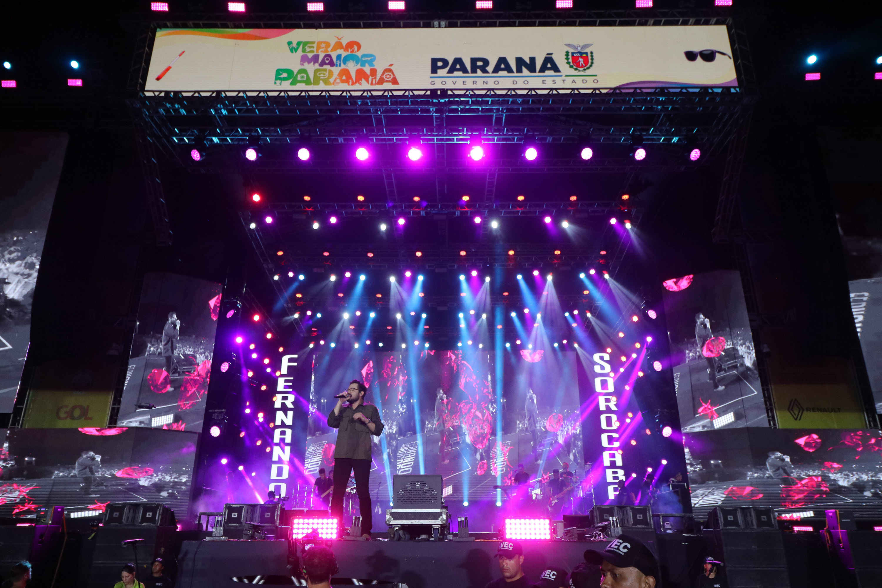 Fernando e Sorocaba em Matinhos