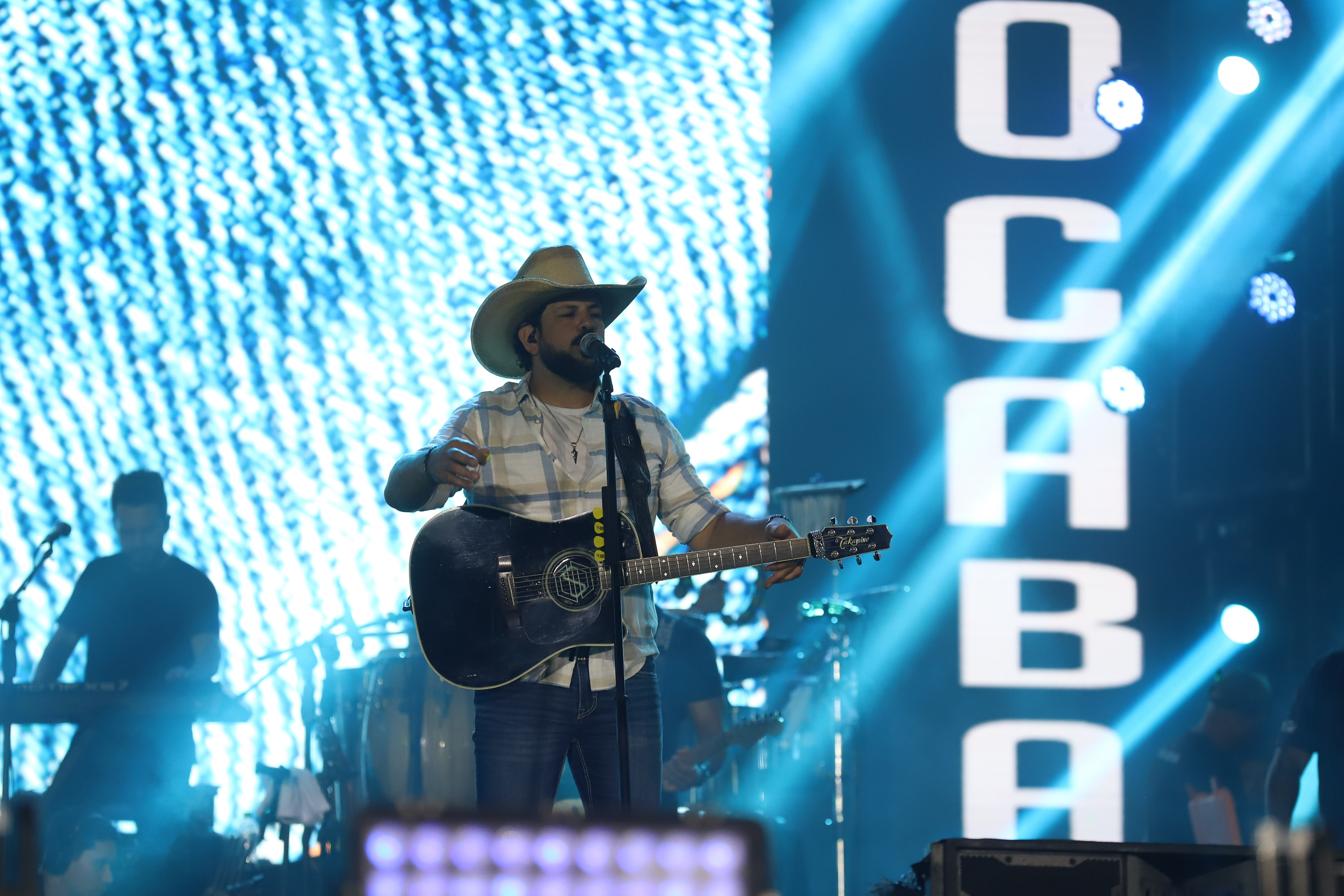 Fernando e Sorocaba em Matinhos