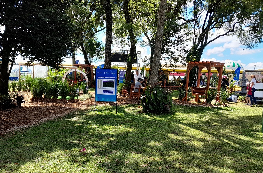 Praça das Águas atrai milhares de visitantes no Show Rural