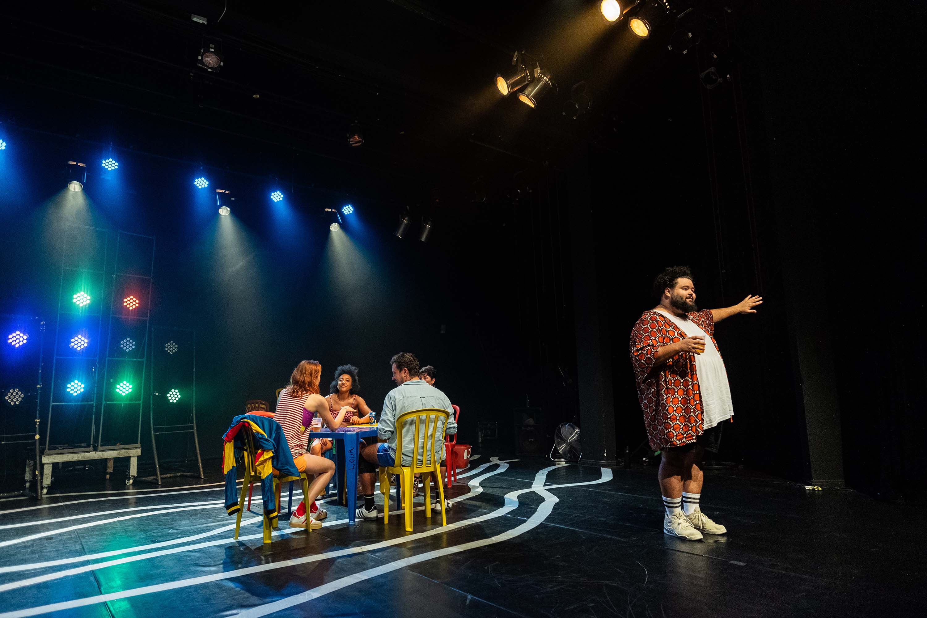 Espetáculo 'Deriva' celebra os 18 anos da Súbita Companhia