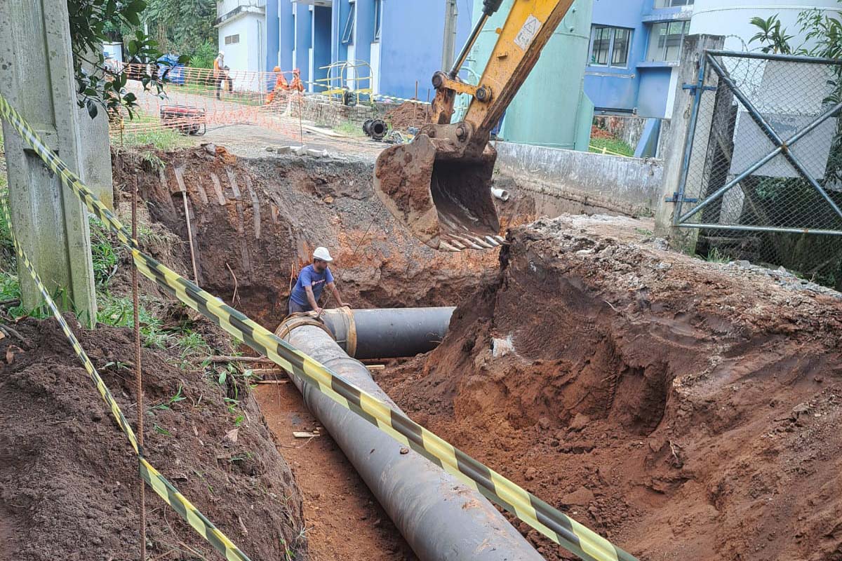Sanepar suspende manobras programadas para esta sexta e sábado