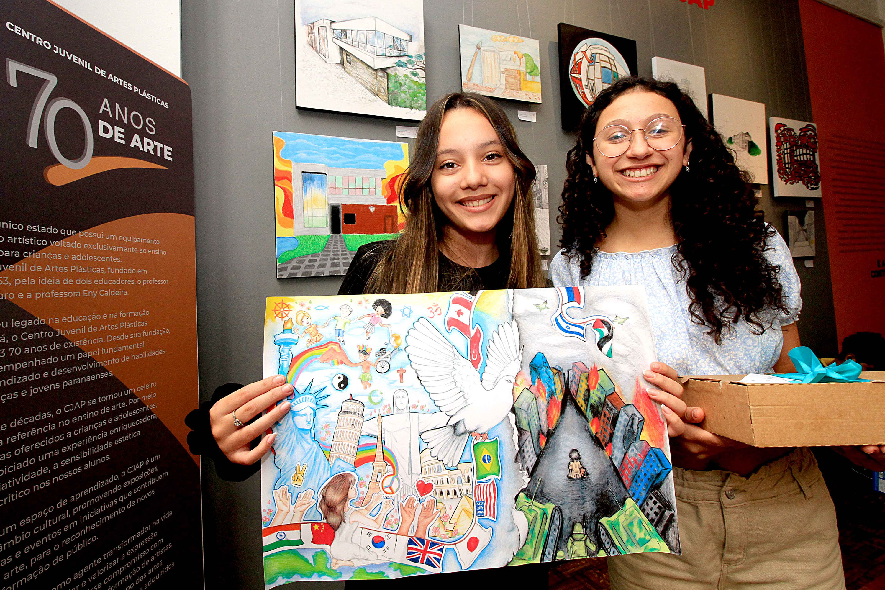 CJAP ALUNA RECEBE PRÊMIO CONCURSO INTERNACIONAL