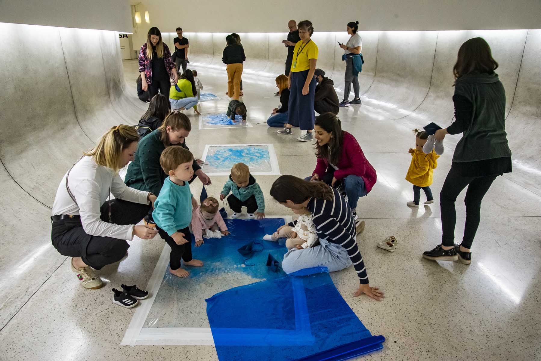 MON realiza oficina sensorial para bebês de 2 a 3 anos