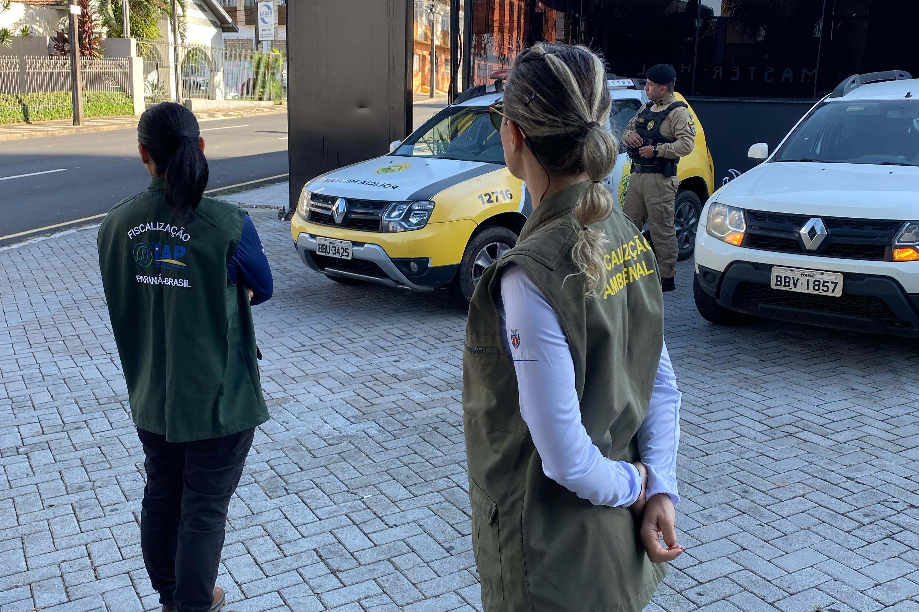 Fiscais do IAT notificaram quatro postos de combustíveis de Ponta Grossa por não apresentarem a Licença Ambiental de Operação.