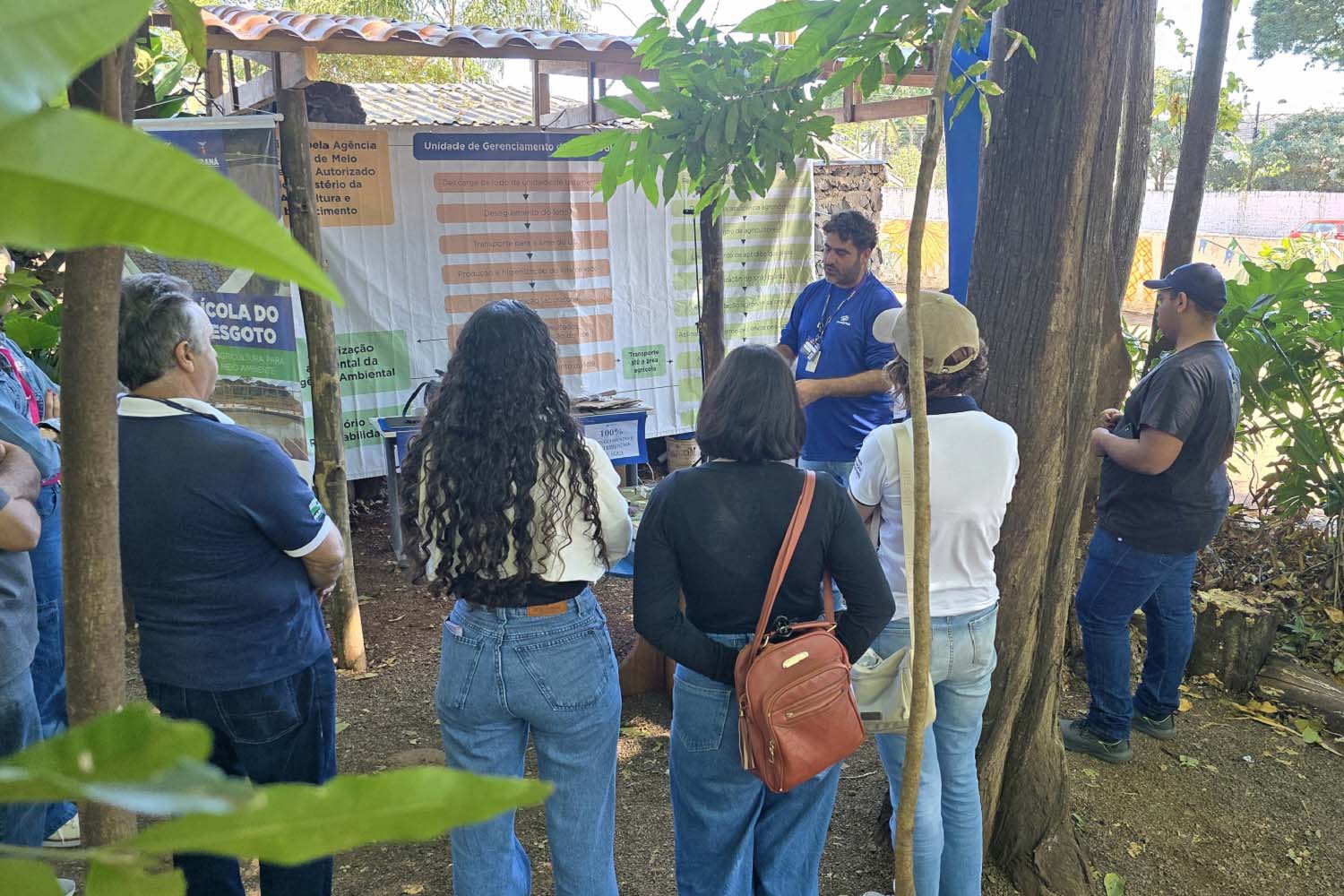 Lodo de Esgoto da Sanepar desperta interesse de visitantes da Expoingá