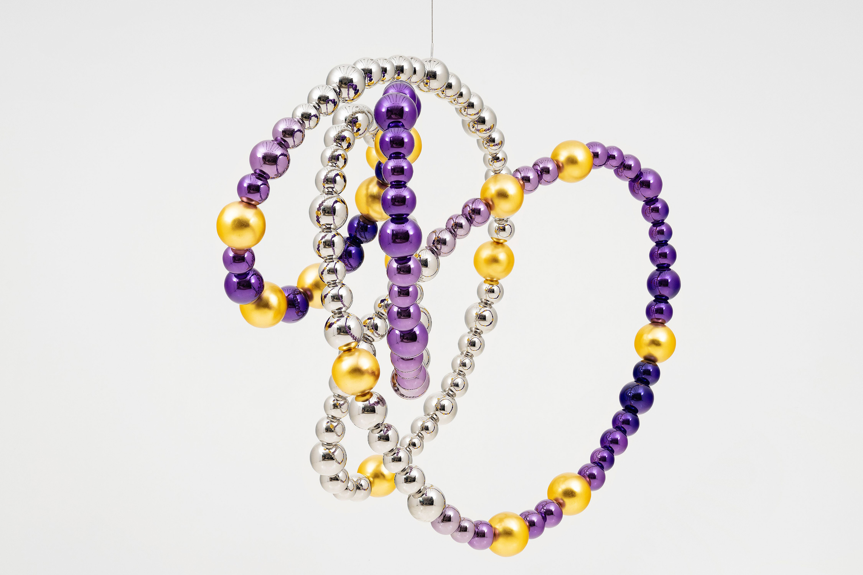 Catálogo da exposição de Jean-Michel Othoniel está disponível na MON Loja