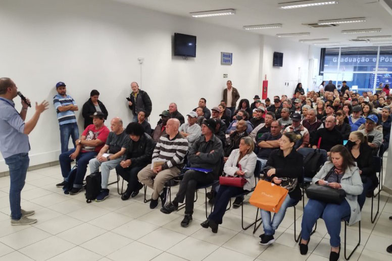 Mutirão Emprega Mais Cajuru acontece no dia 28 de maio, próxima quarta-feira, com mais de 3 mil vagas de emprego em Curitiba