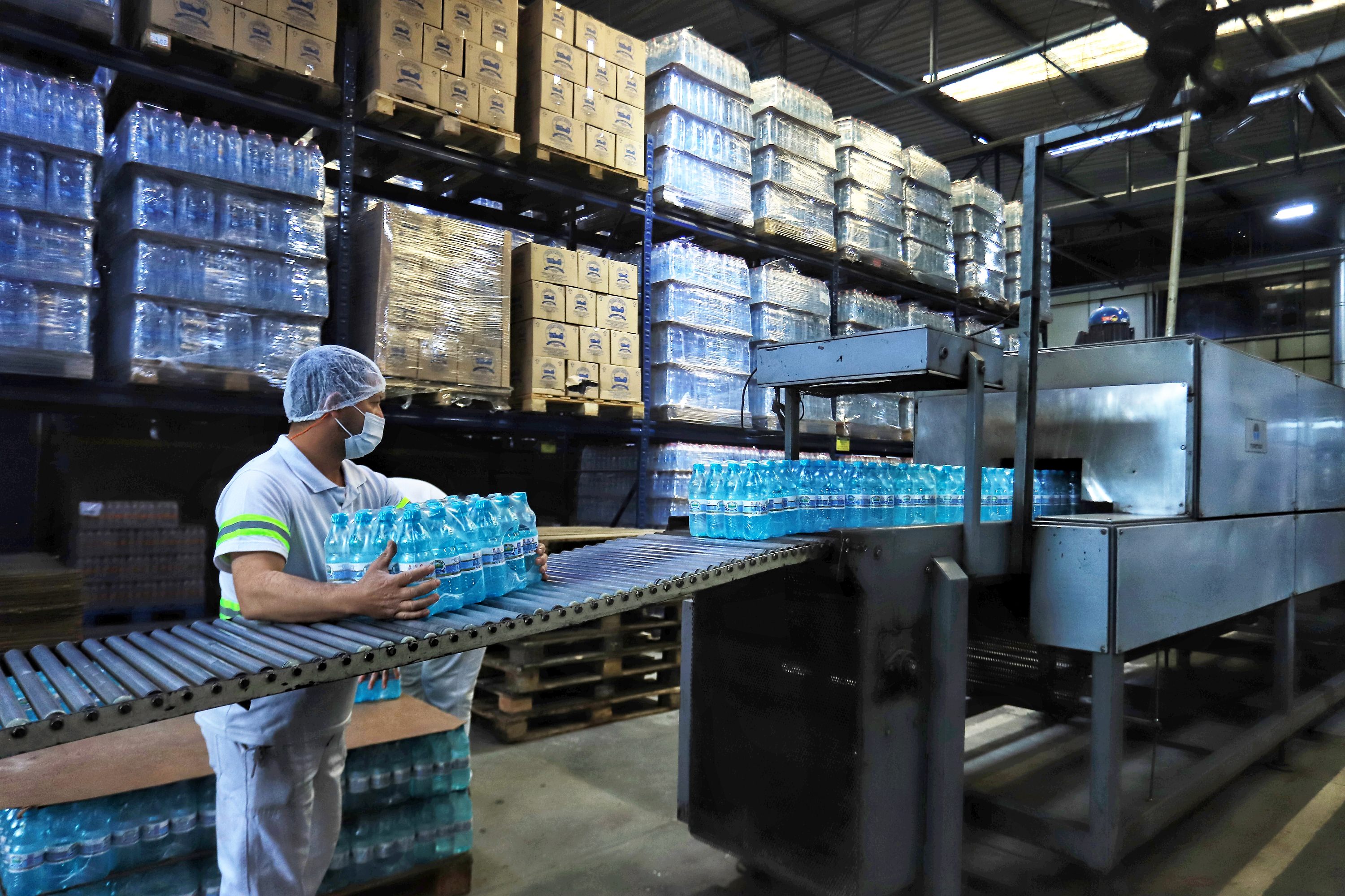 indústria da água mineral movimentou R$ 341,28 milhões no Paraná em 2024, um incremento de 41% em relação ao ano anterior