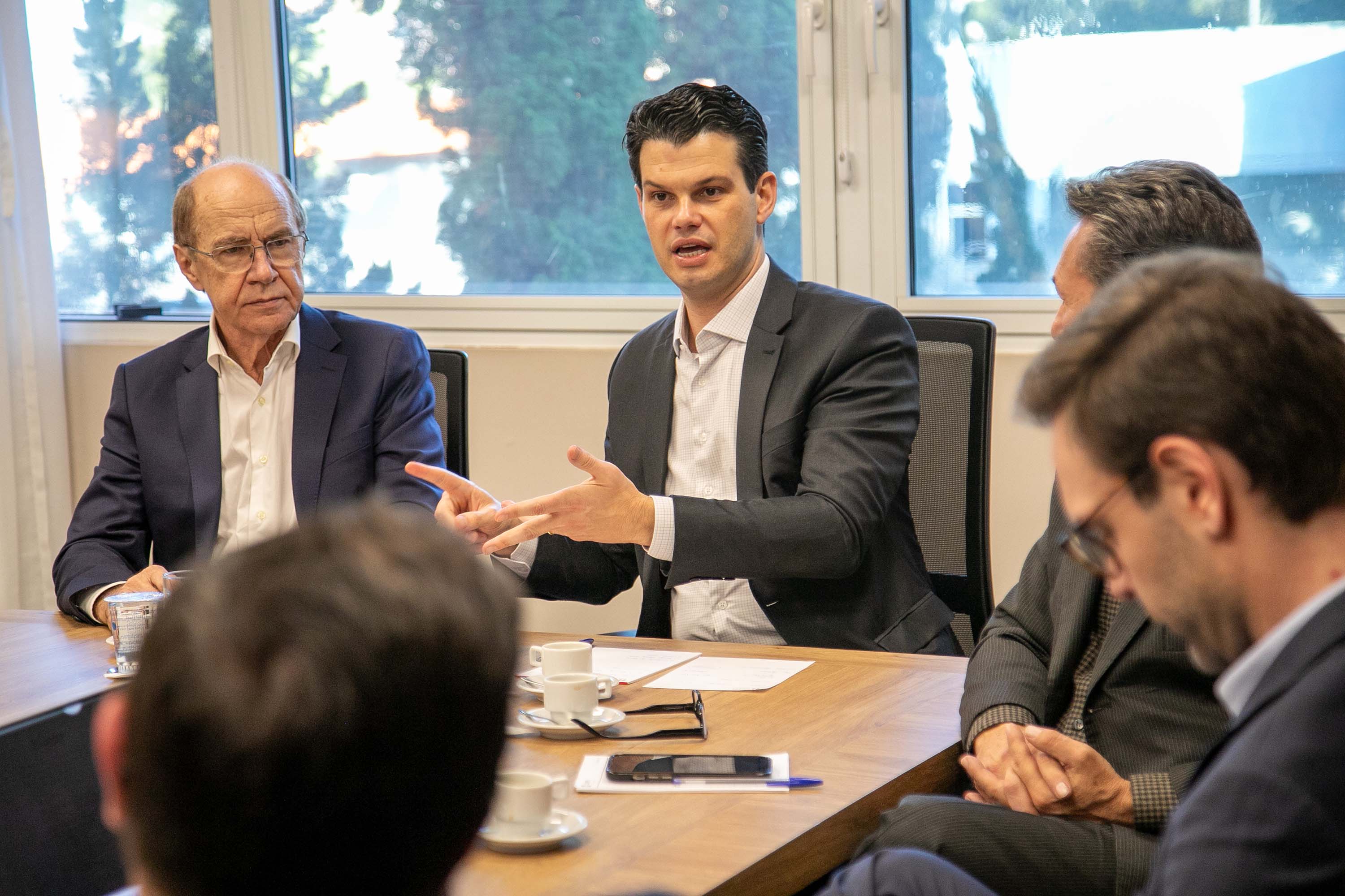 Copel garante energia a novos investimentos da C-Vale no oeste paranaense