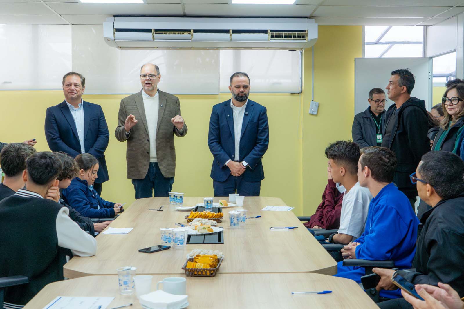 INOVAÇÃO: Alunos recebem premiação da Olimpíada Brasileira de Inovação, Ciência e Tecnologia