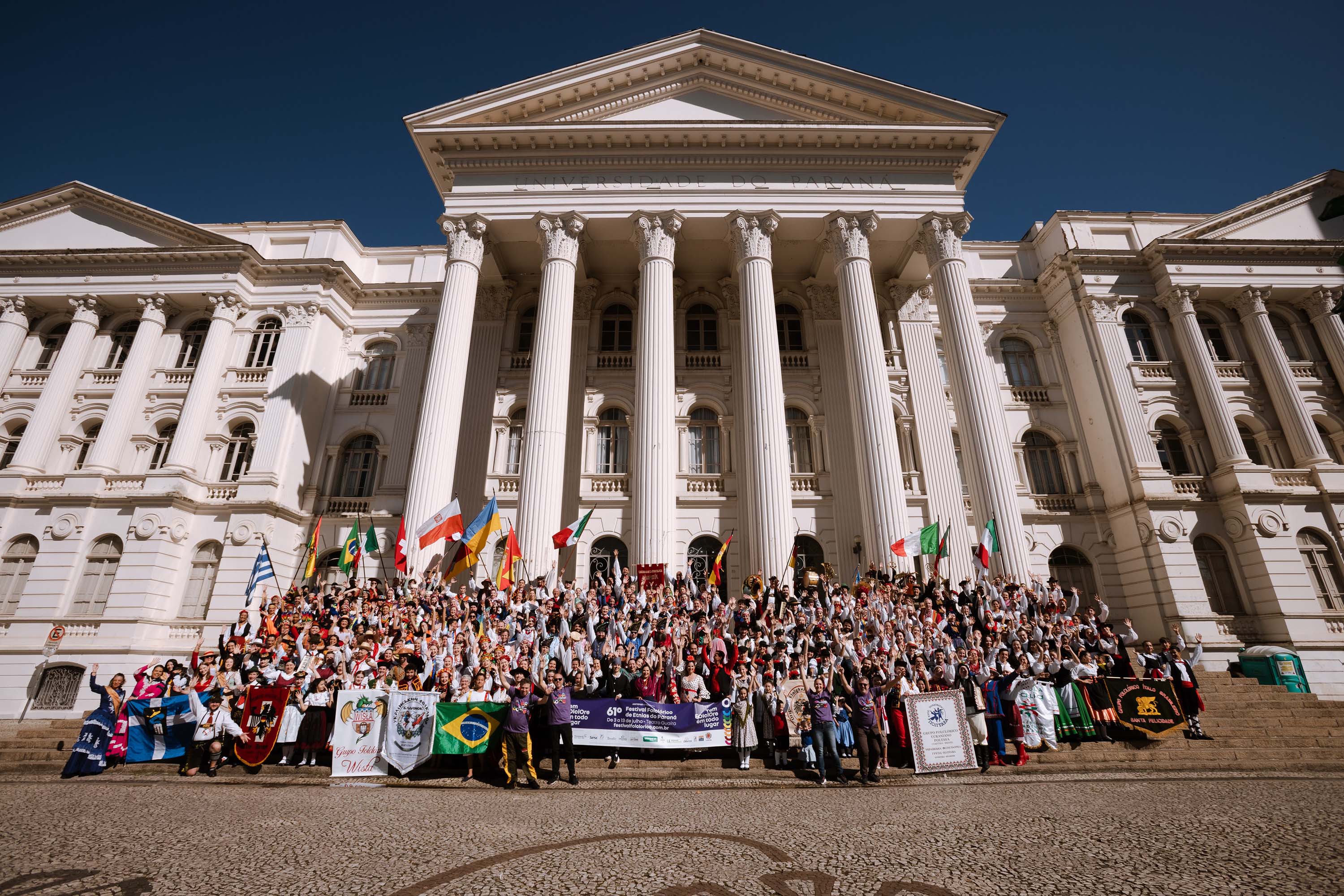 Ode à cultura e convite ao turismo: vem aí o 63º Festival Folclórico e de Etnias do Paraná